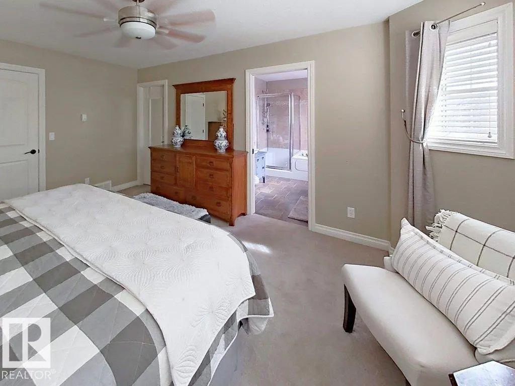 86 LINKSVIEW Drive