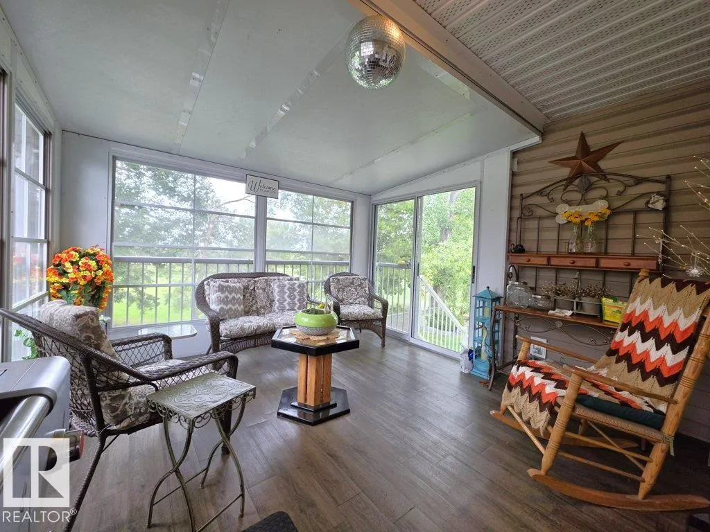 86 LINKSVIEW Drive