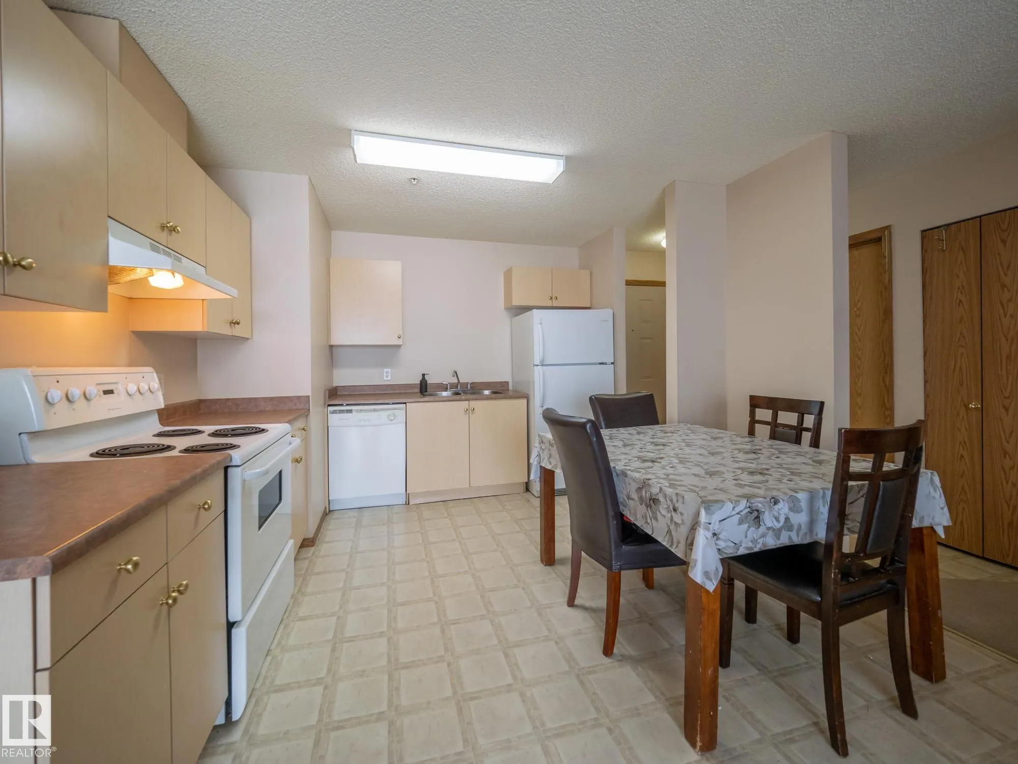 260 SPRUCE RIDGE Road