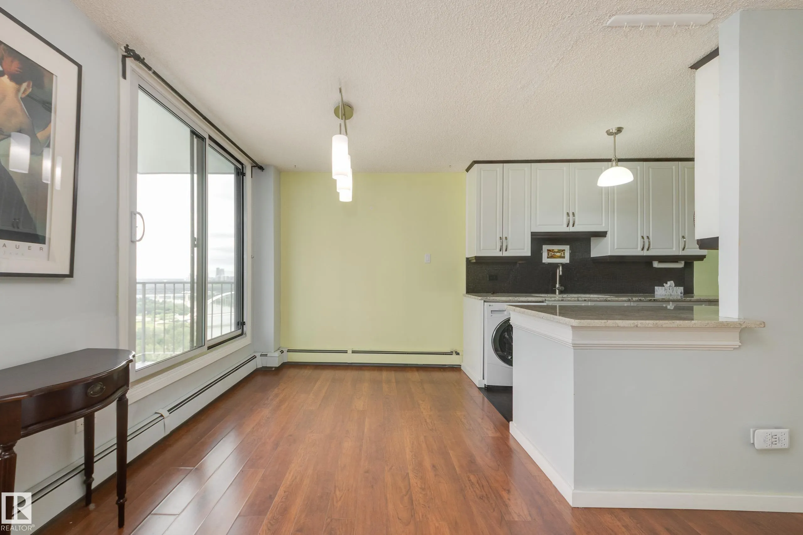 10135 SASKATCHEWAN Drive
