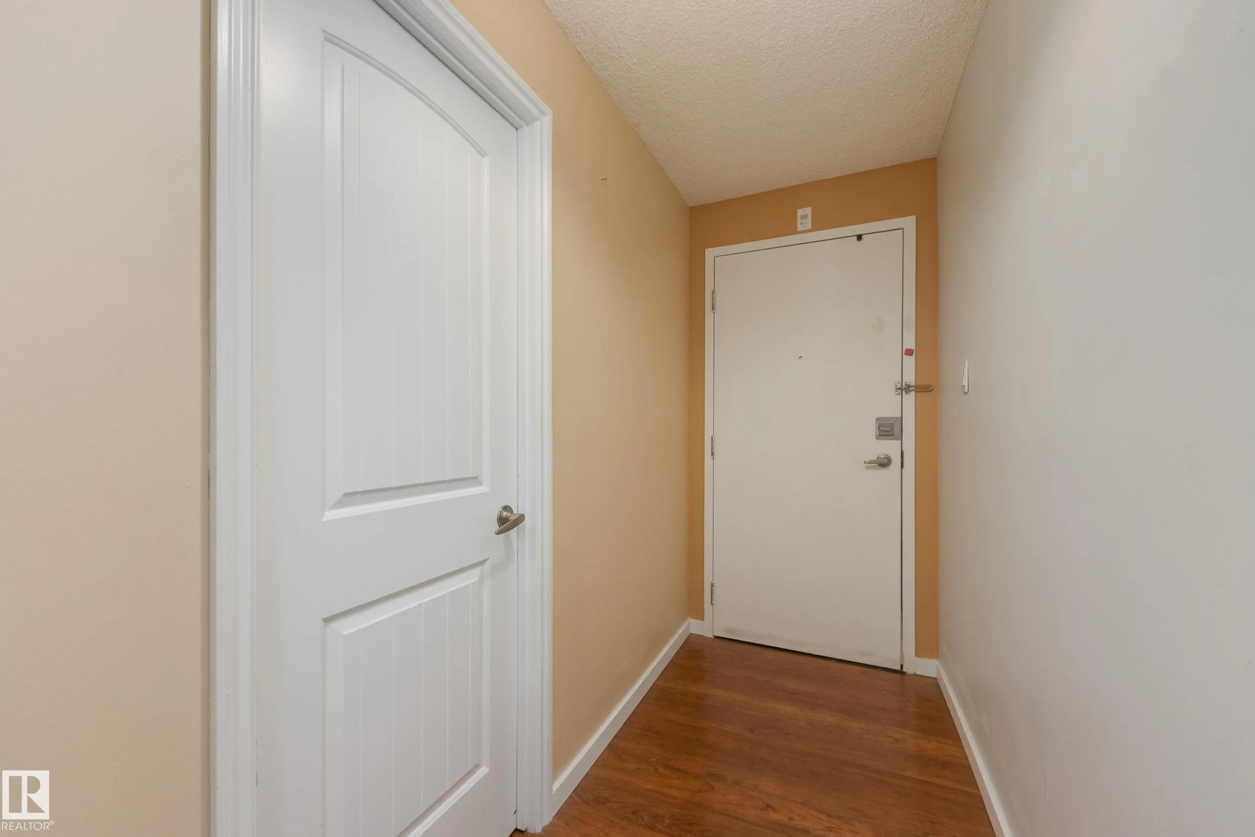 10135 SASKATCHEWAN Drive