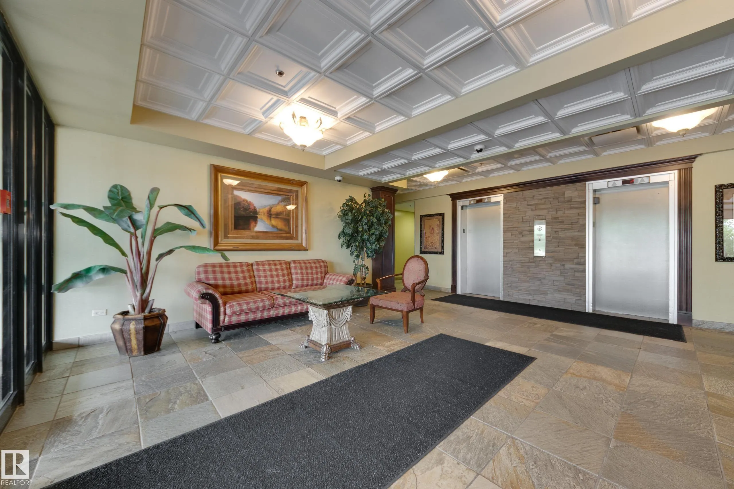 10135 SASKATCHEWAN Drive