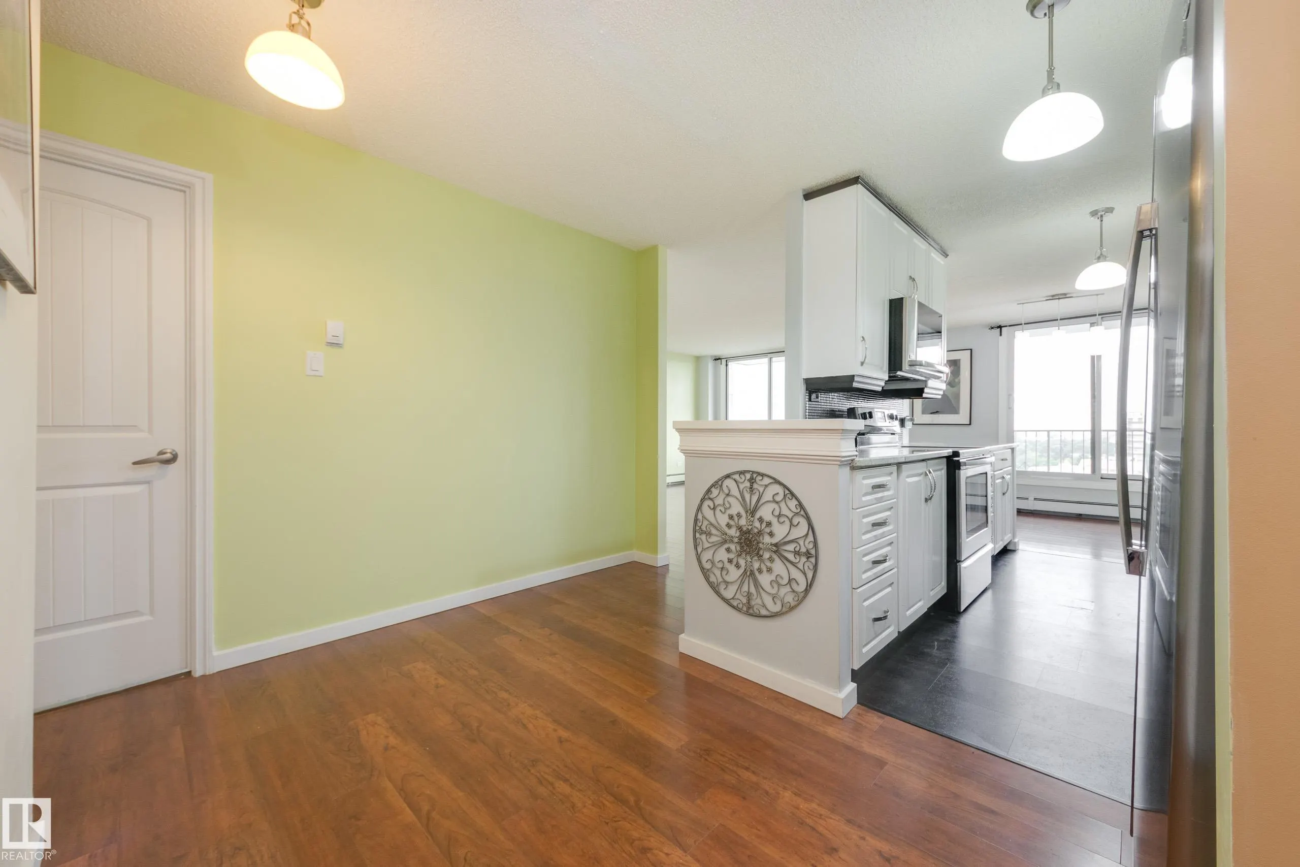 10135 SASKATCHEWAN Drive