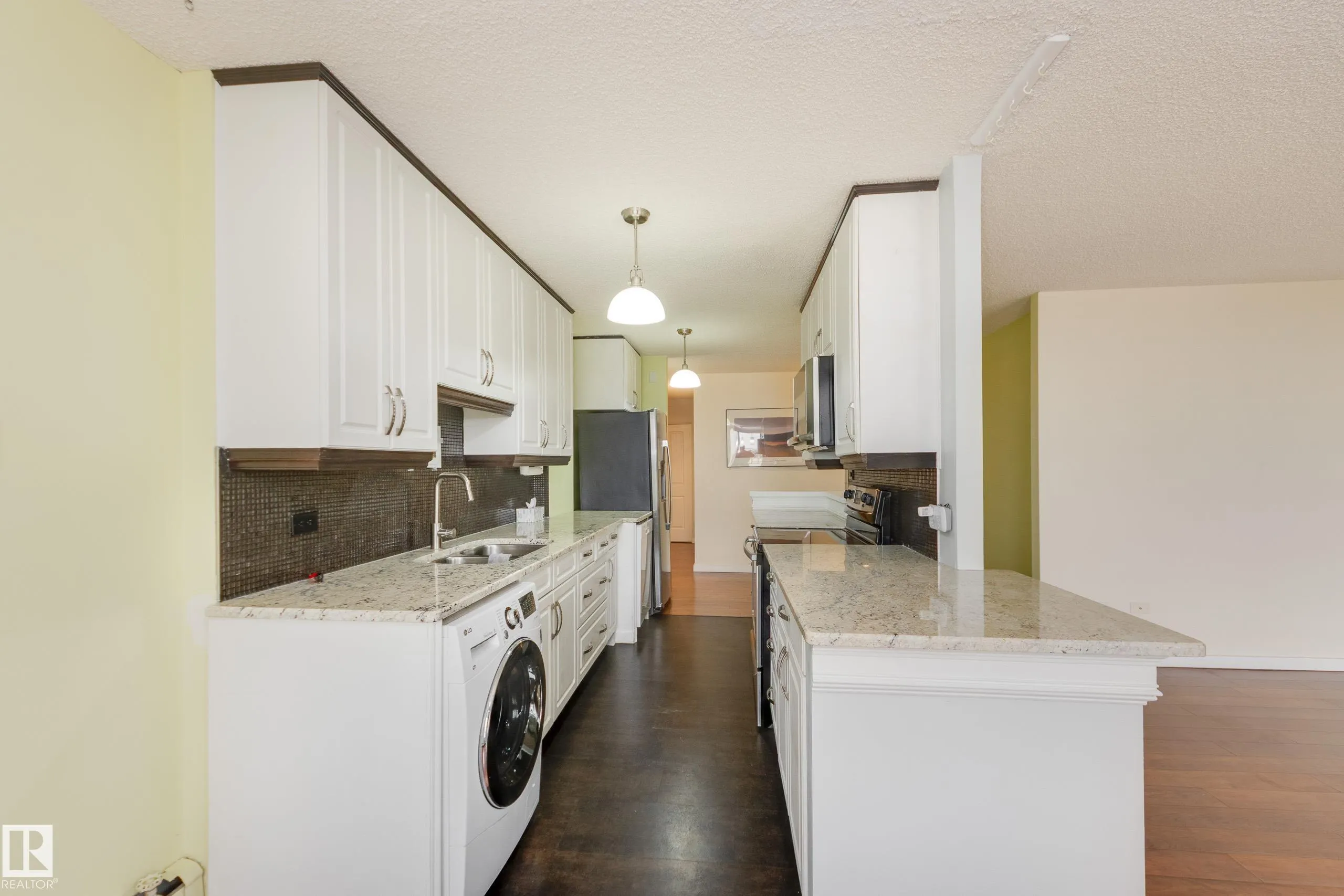 10135 SASKATCHEWAN Drive