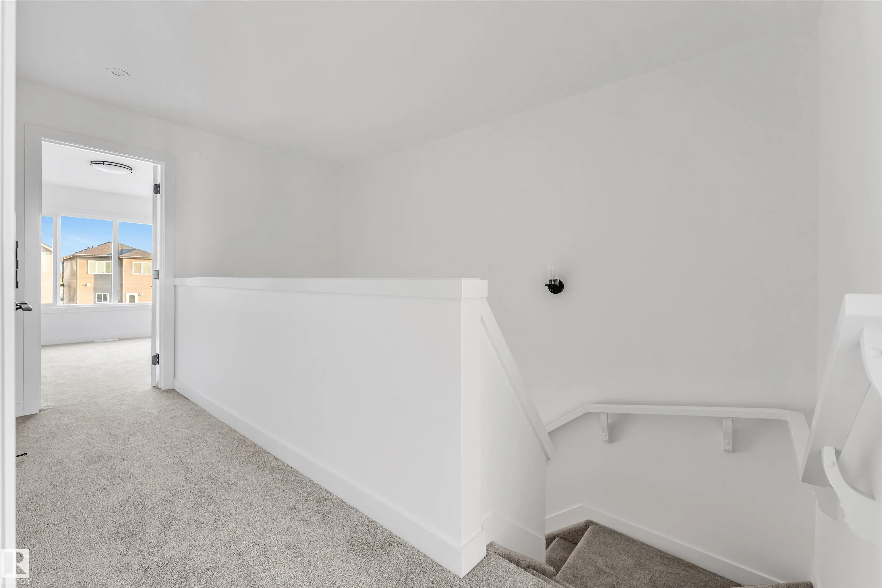 534 Ashgrove Circle
