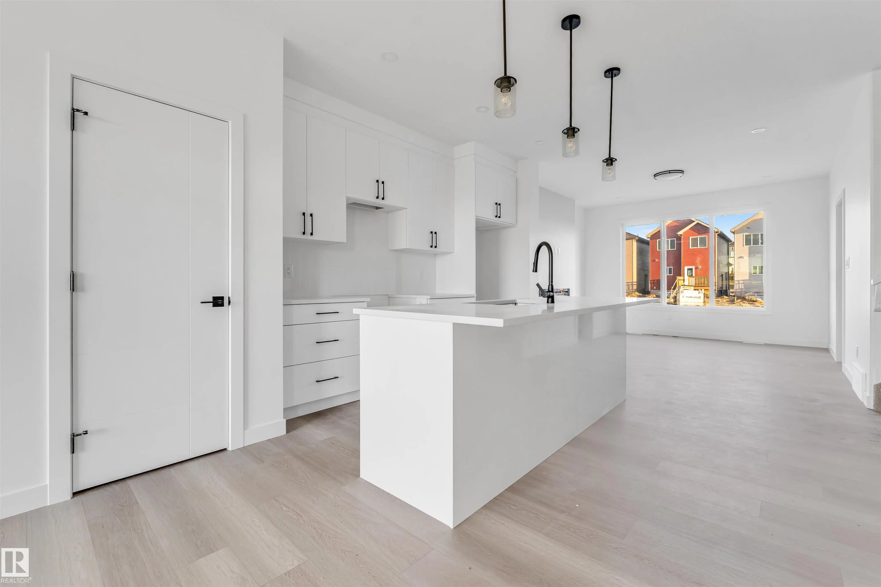 534 Ashgrove Circle