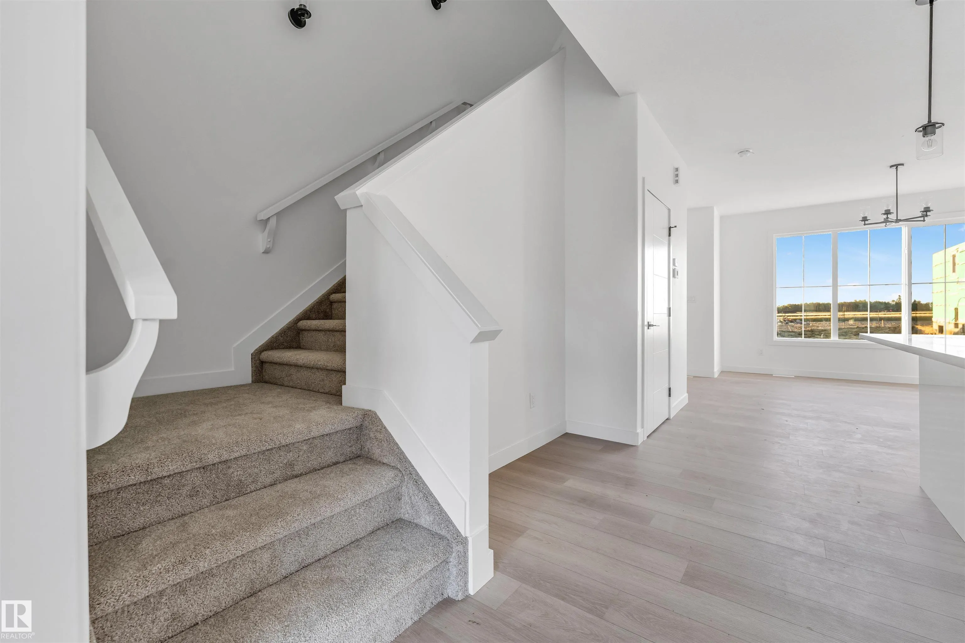 534 Ashgrove Circle