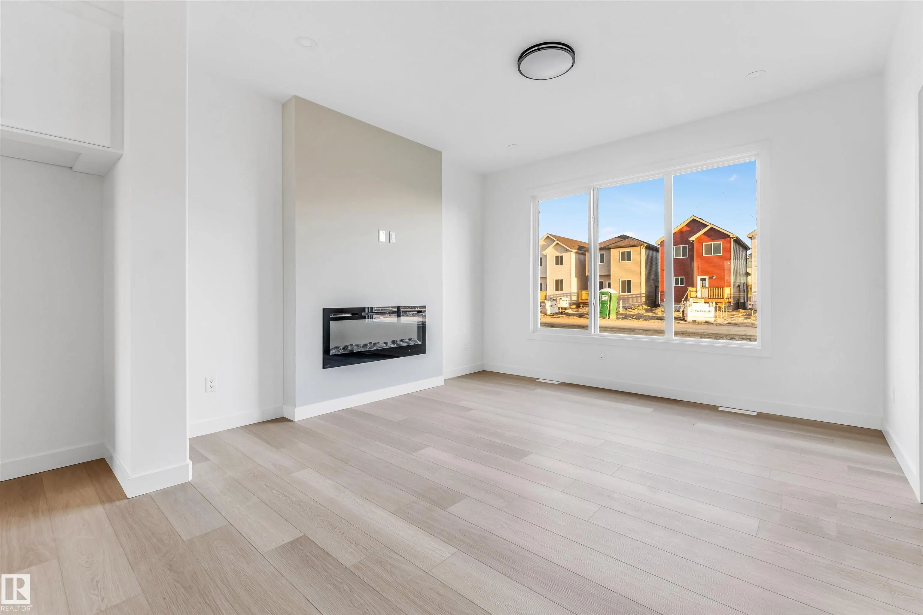 534 Ashgrove Circle