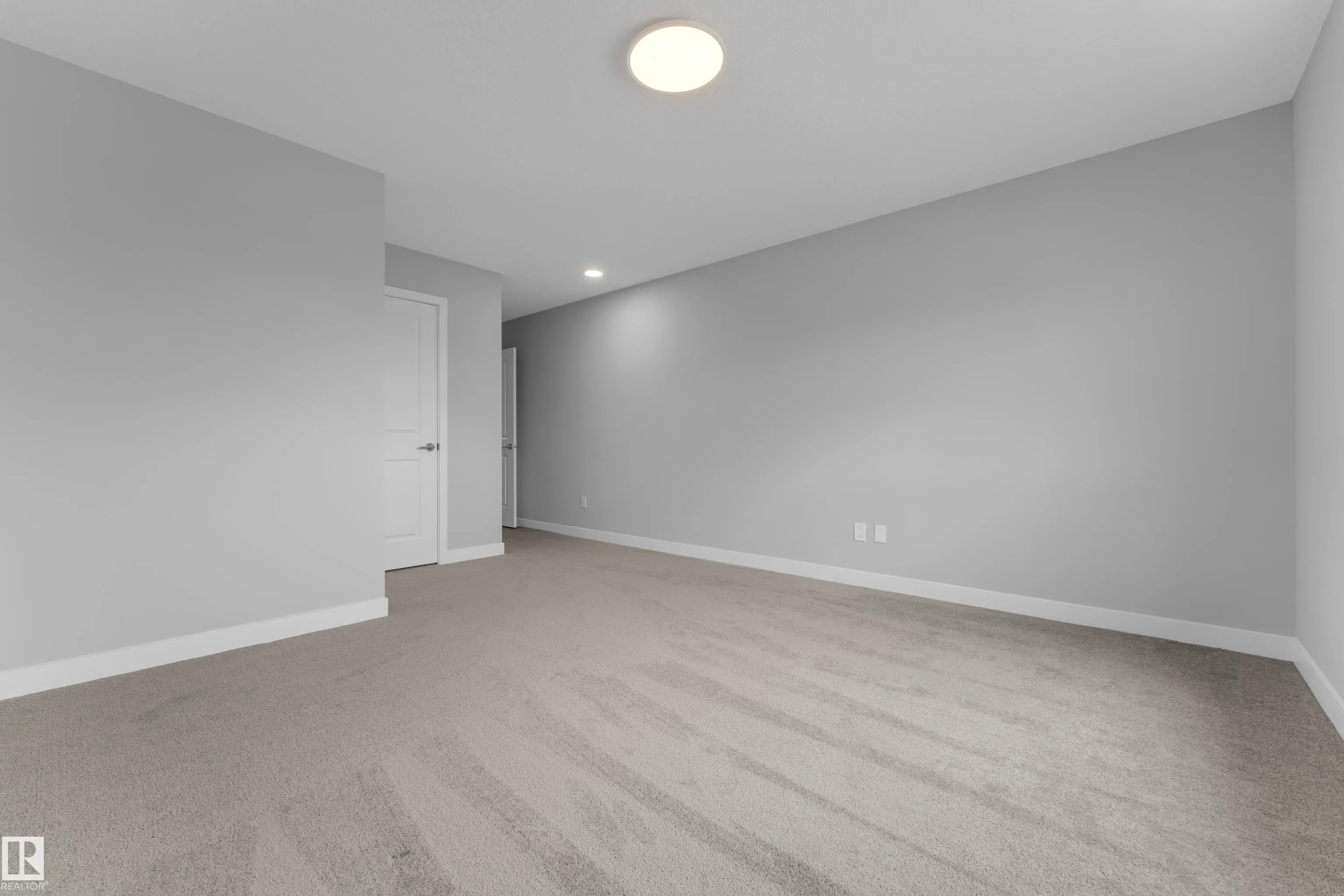 603 ORCHARDS Boulevard