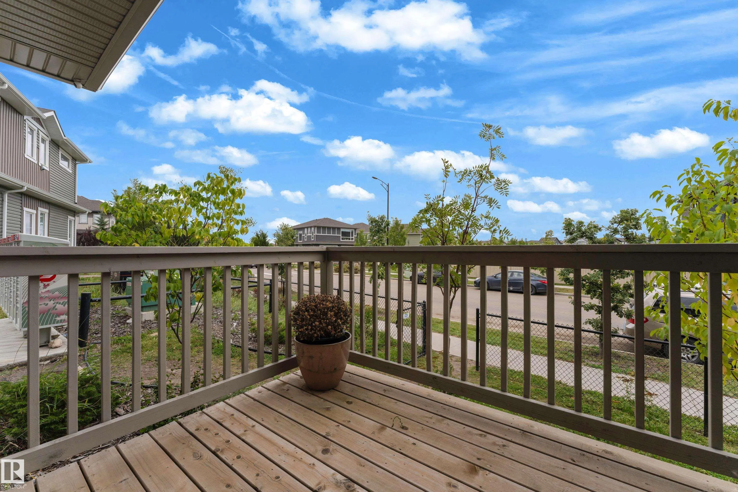 603 ORCHARDS Boulevard