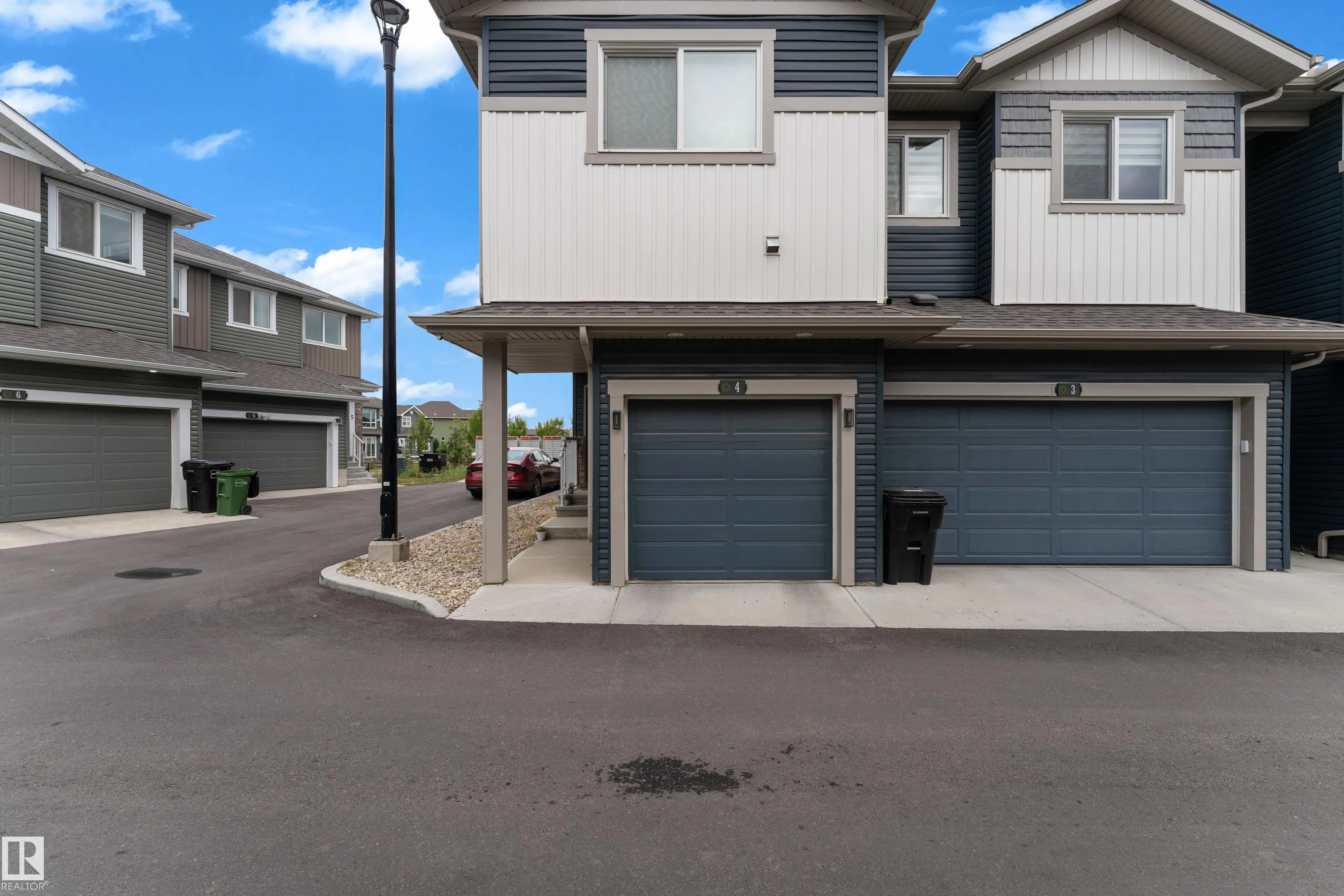 603 ORCHARDS Boulevard