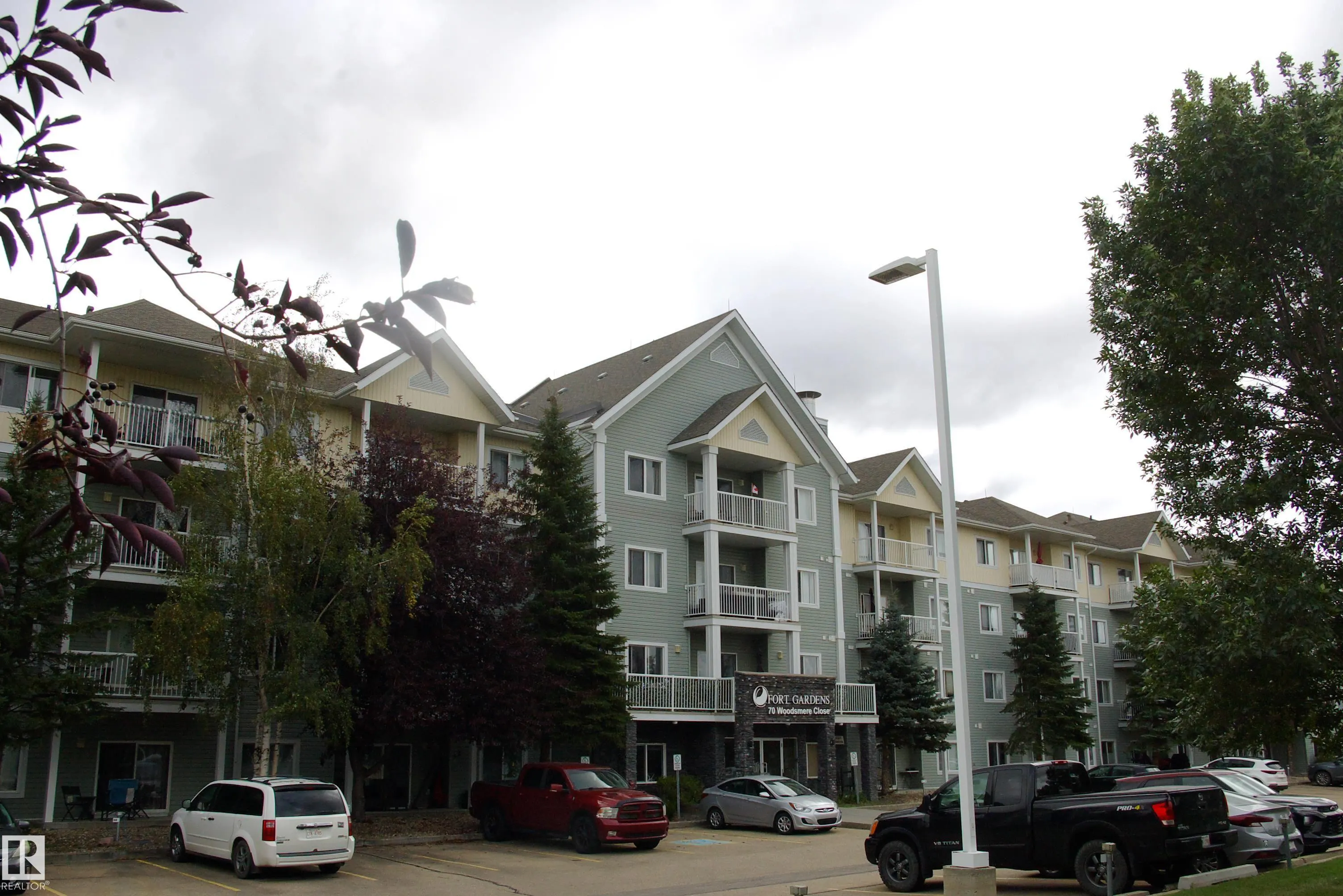 70 WOODSMERE