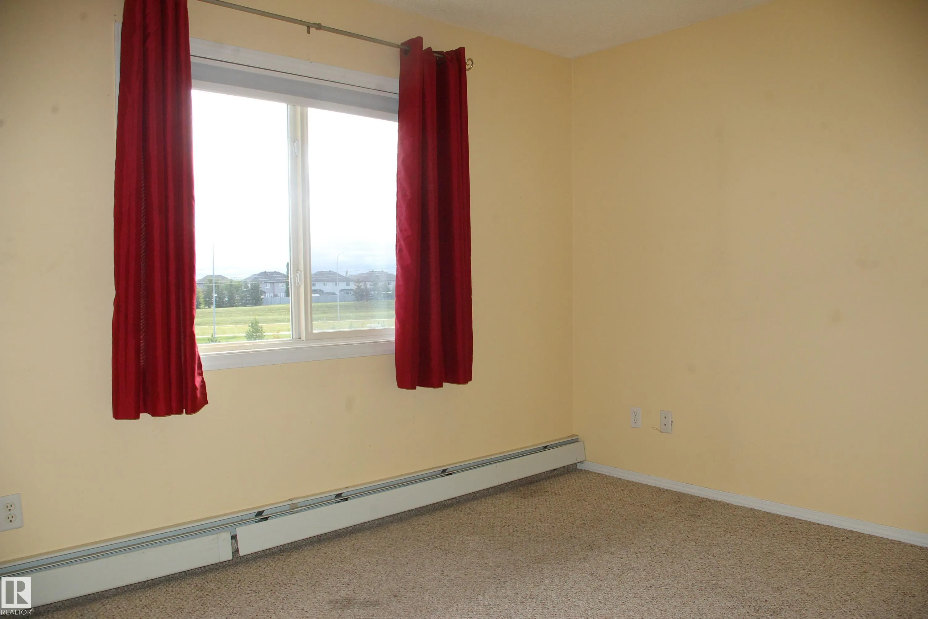 70 WOODSMERE