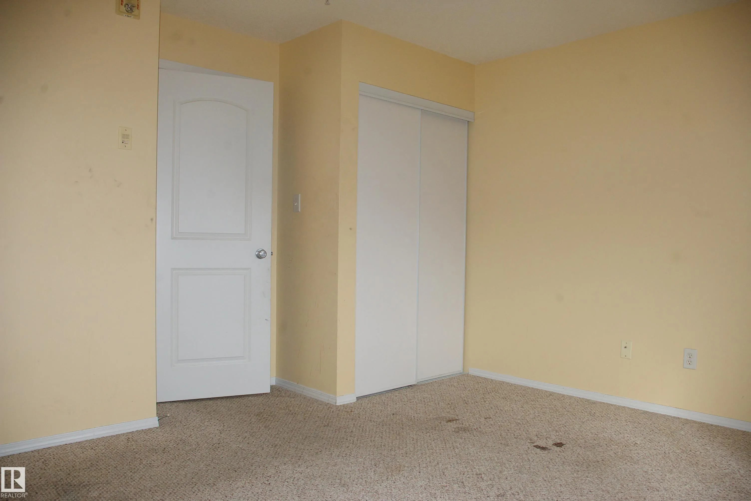 70 WOODSMERE