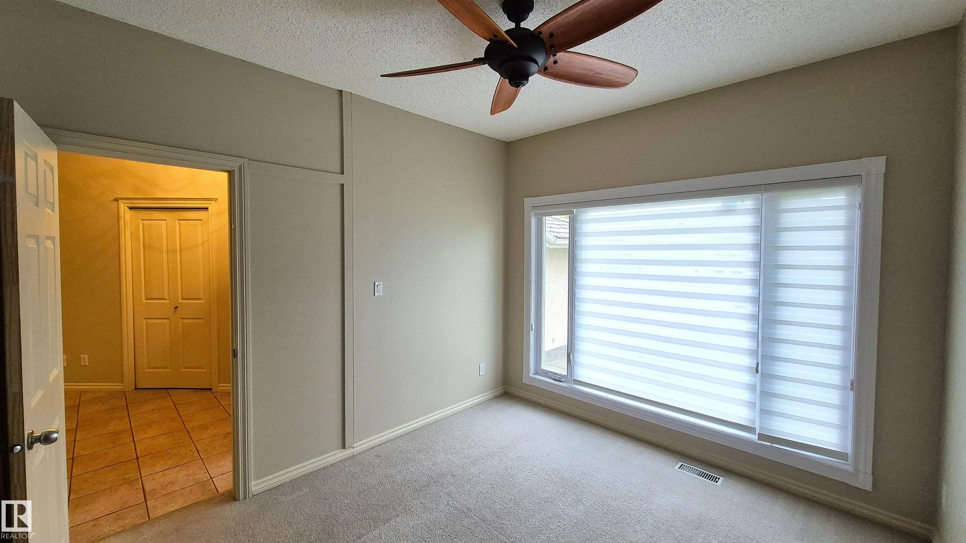 125 Coloniale Way