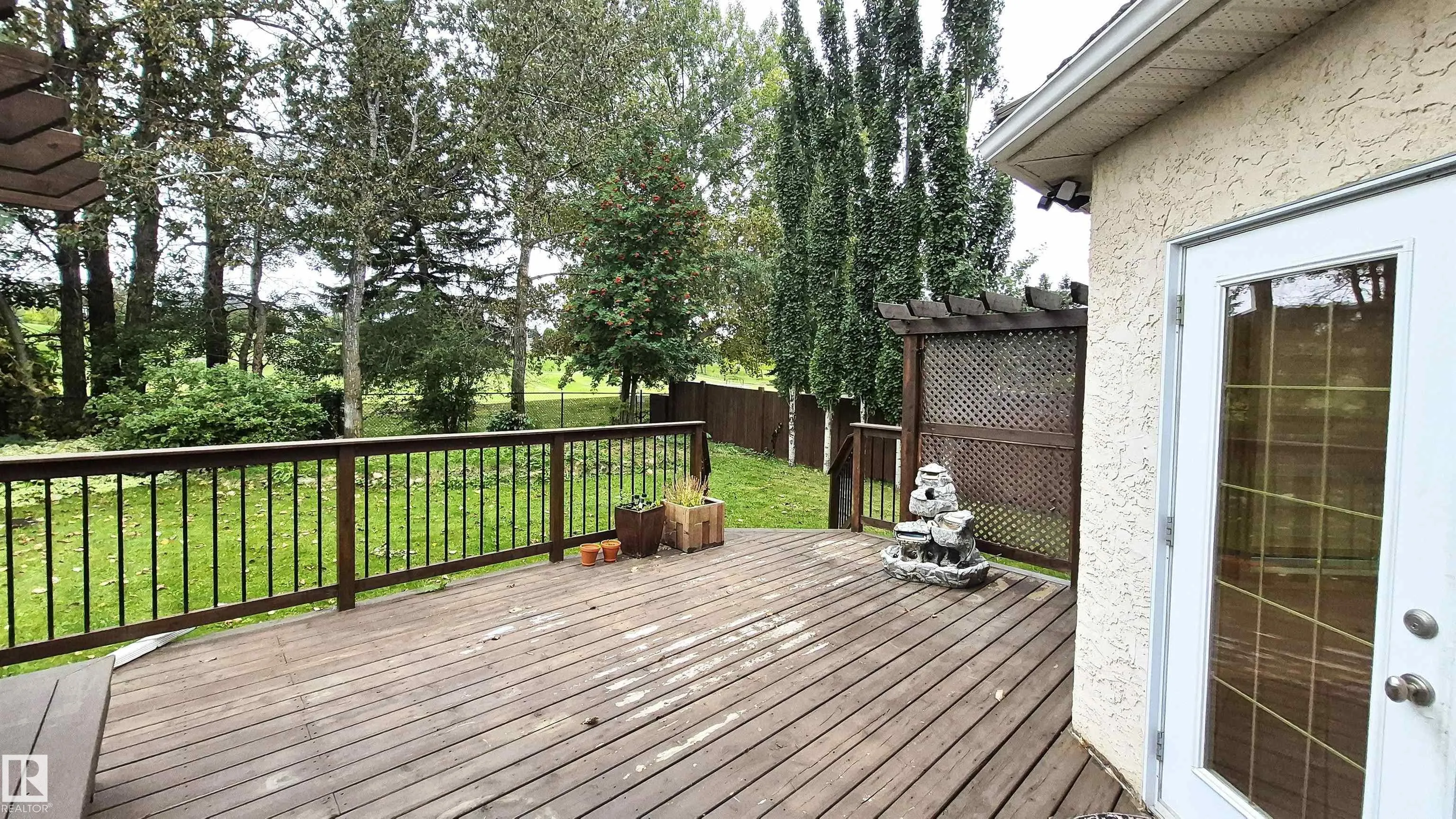 125 Coloniale Way