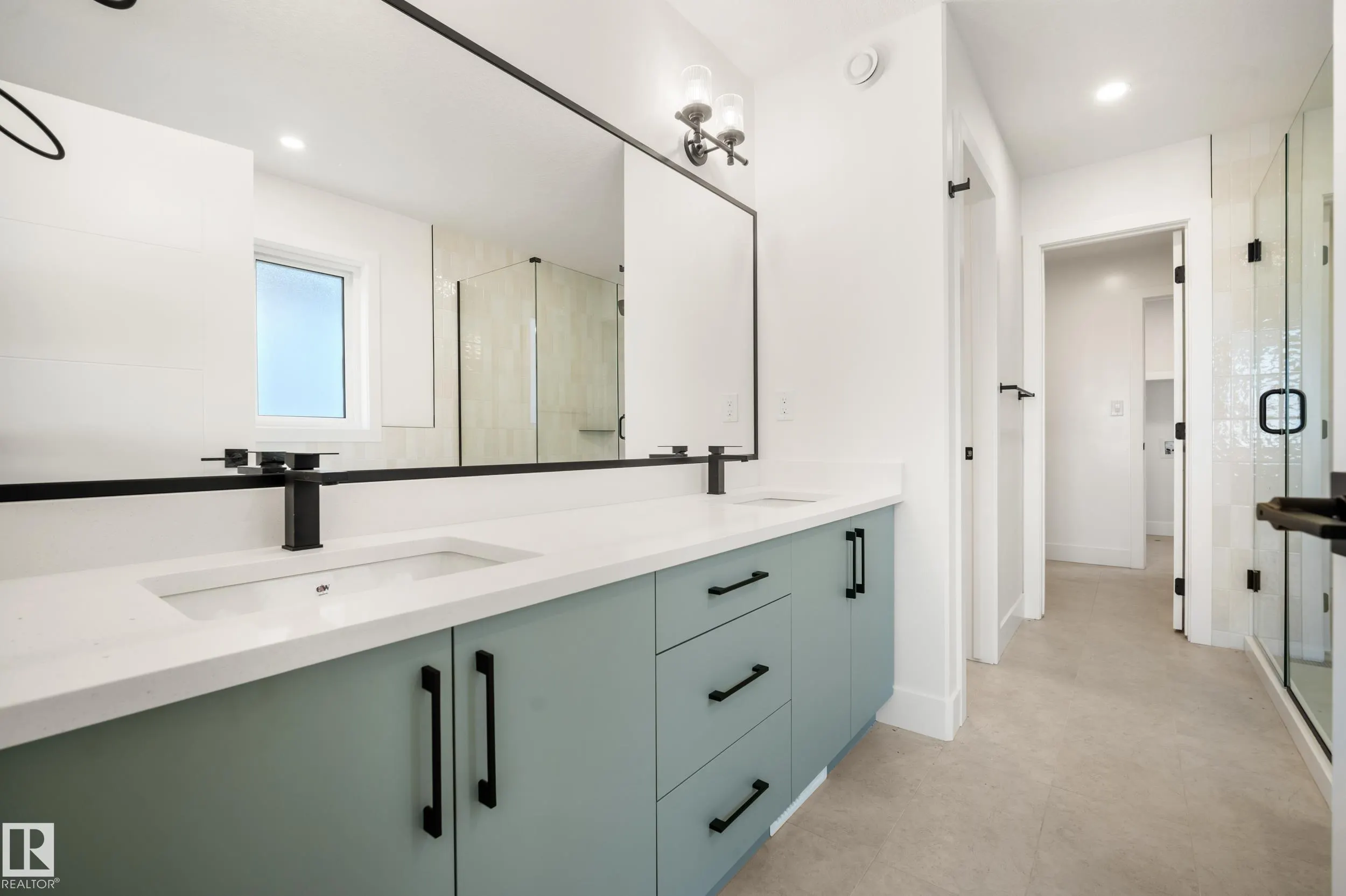 370 Liden Loop