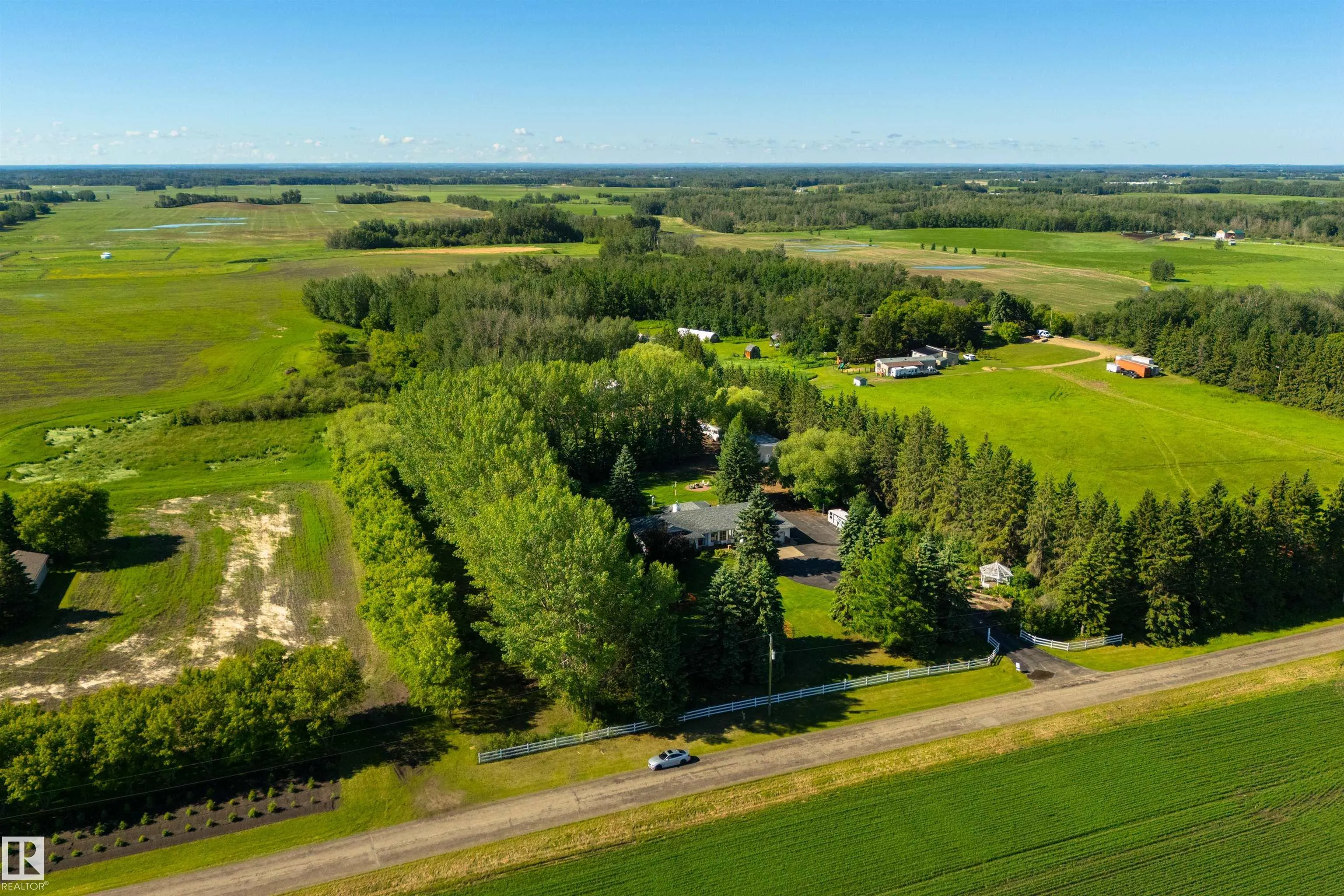 27113 TWP ROAD 522