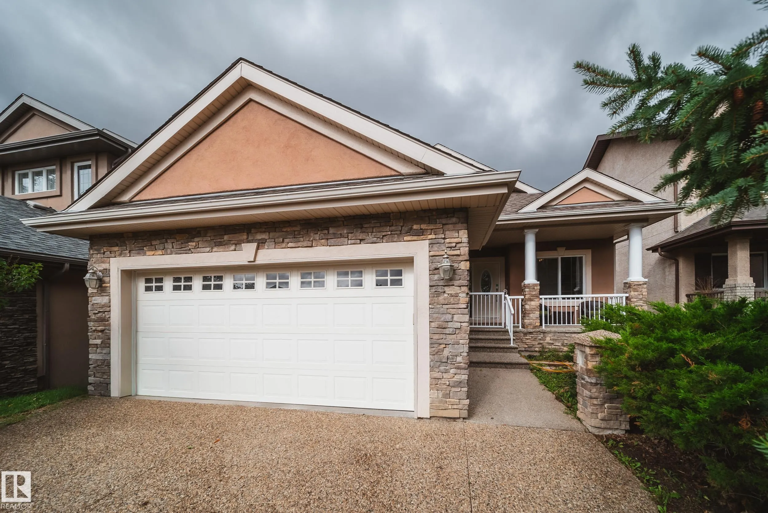 2410 WARRY Place