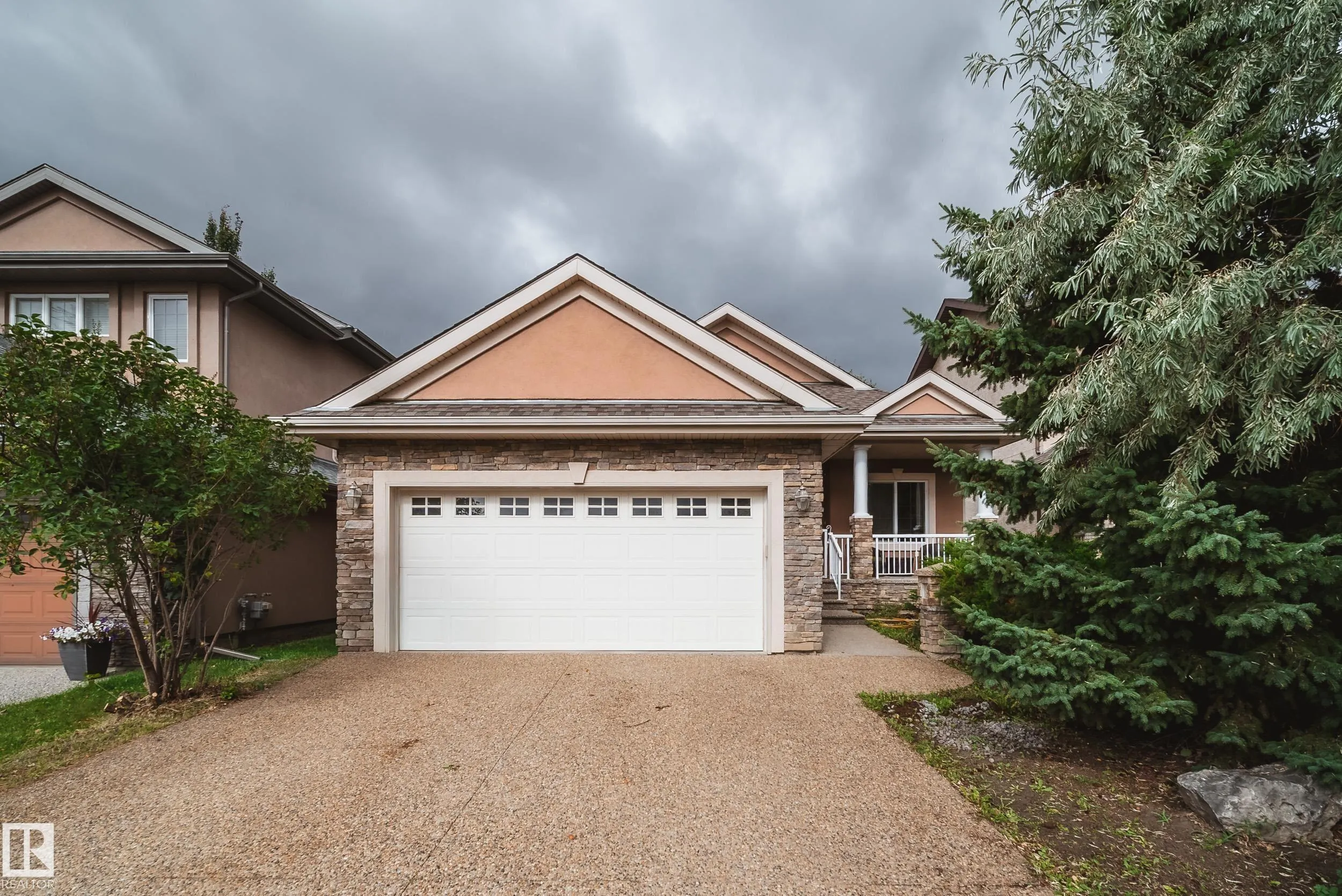 2410 WARRY Place