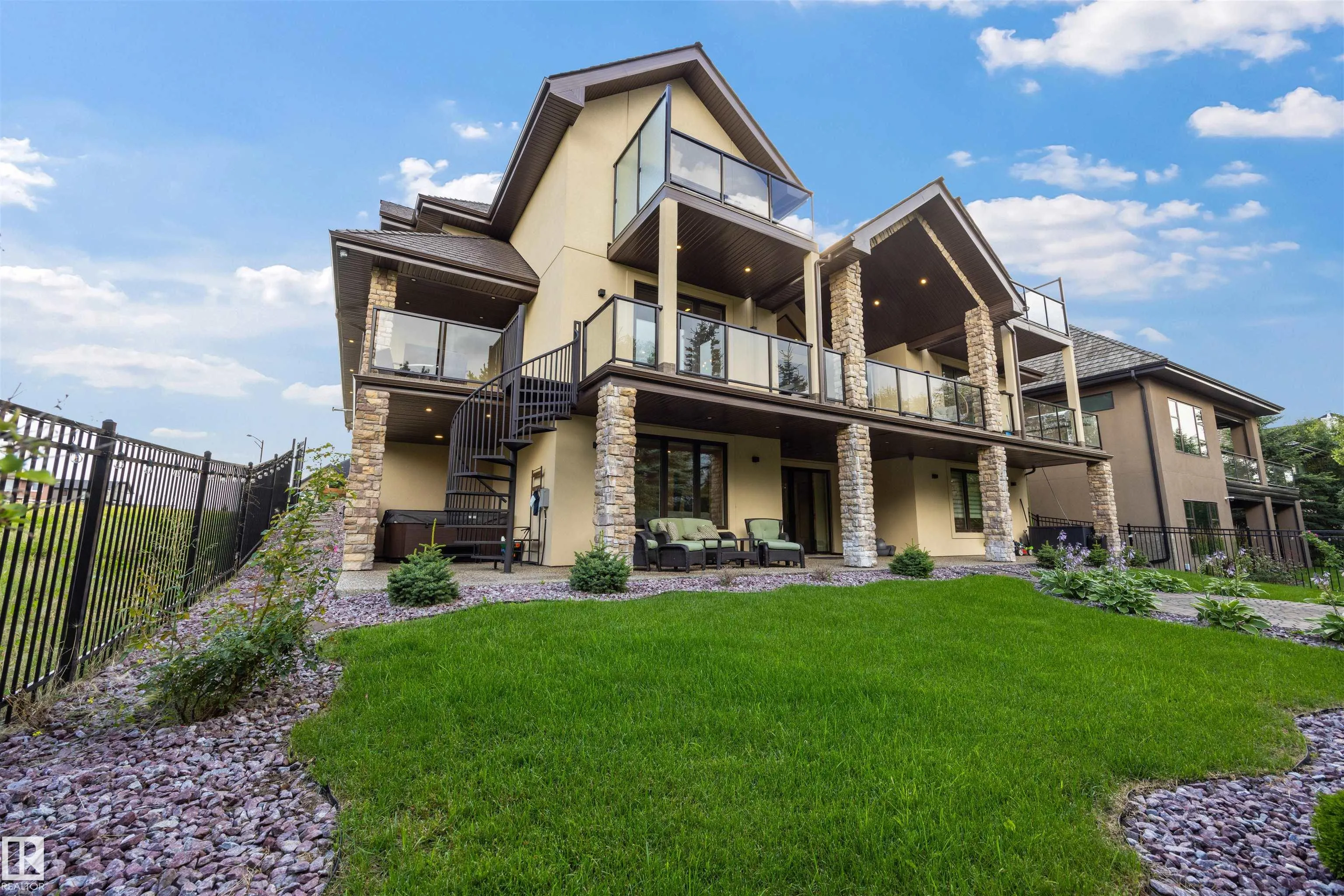 2793 WHEATON Drive
