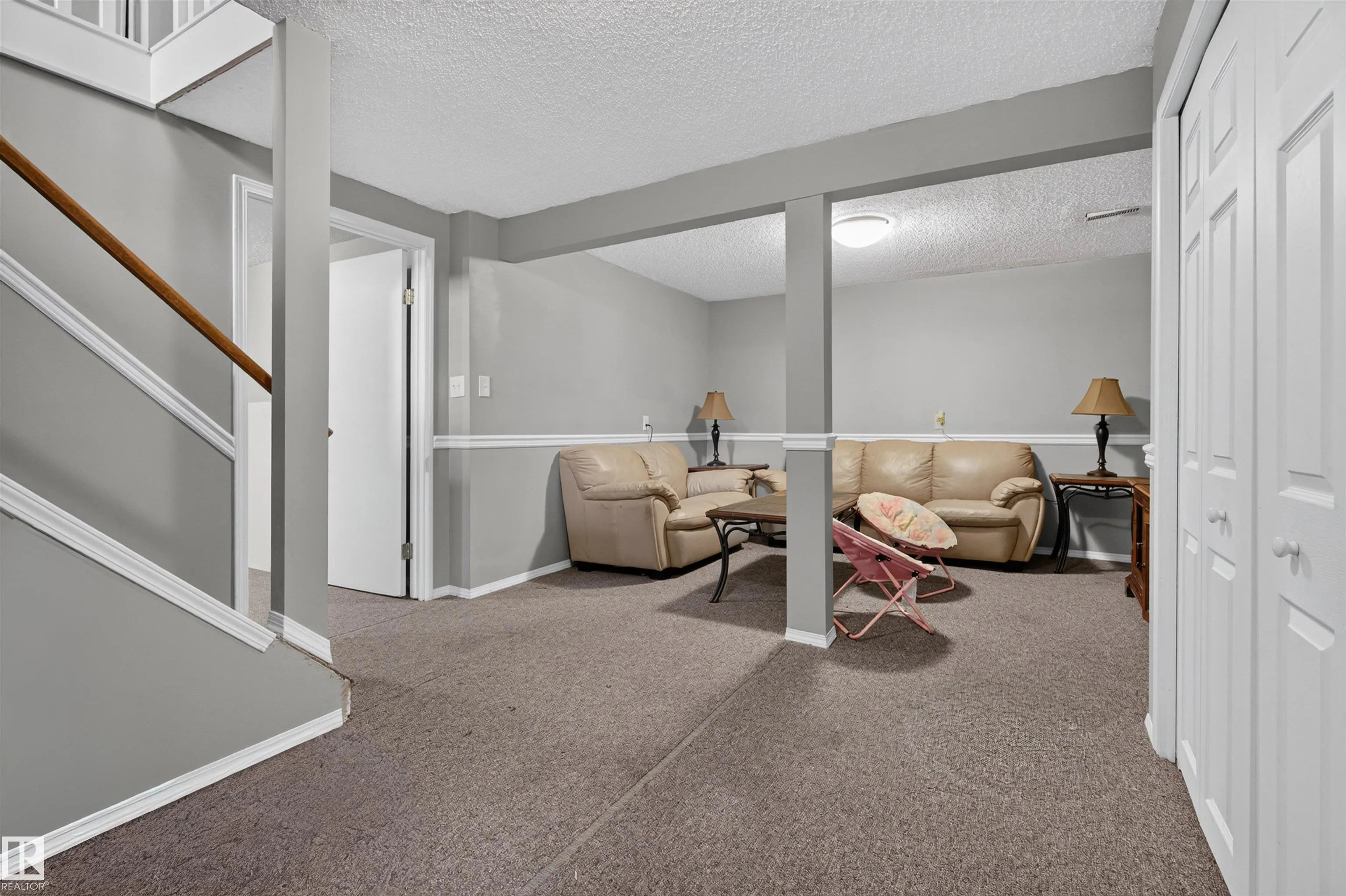 3606 44 Street