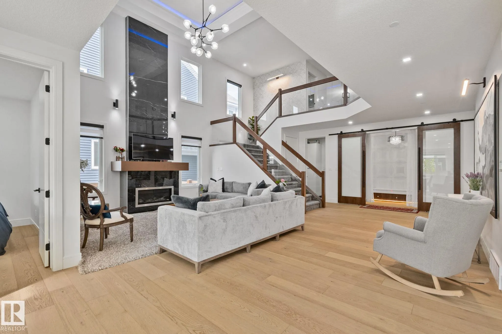4416 Suzanna Crescent