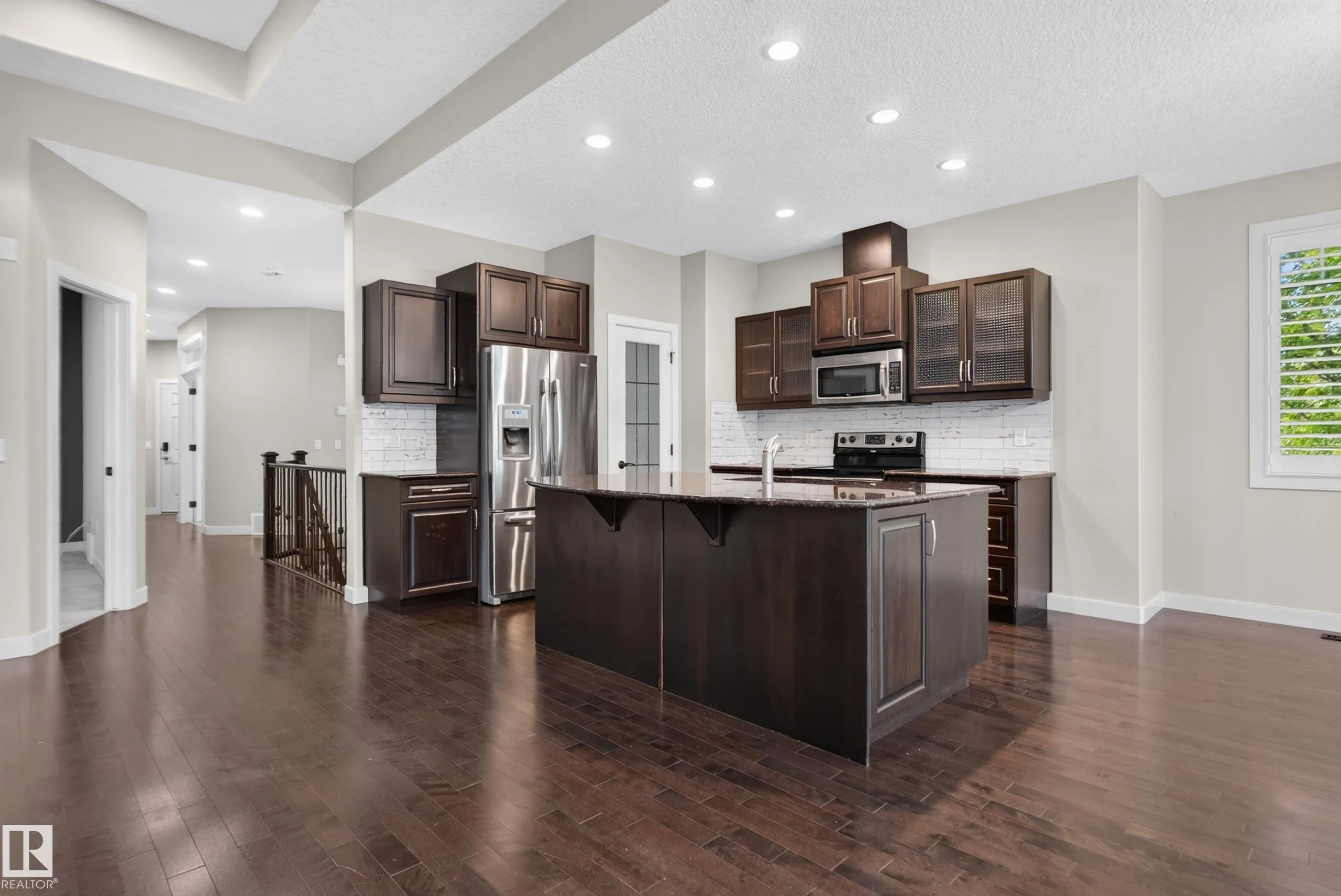 904 ARMITAGE Court