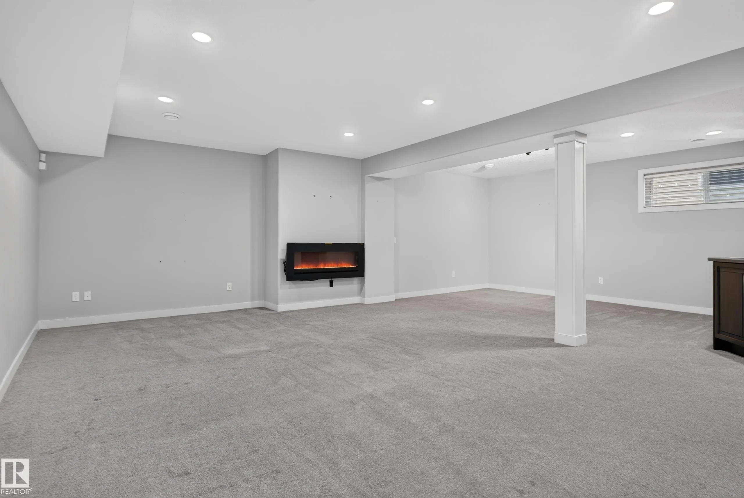 904 ARMITAGE Court