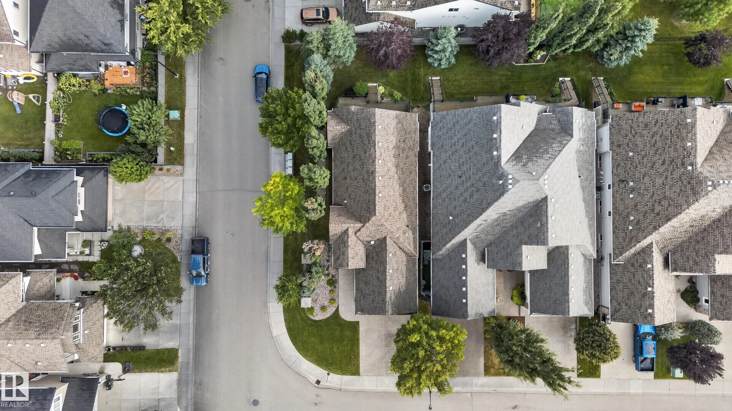 904 ARMITAGE Court
