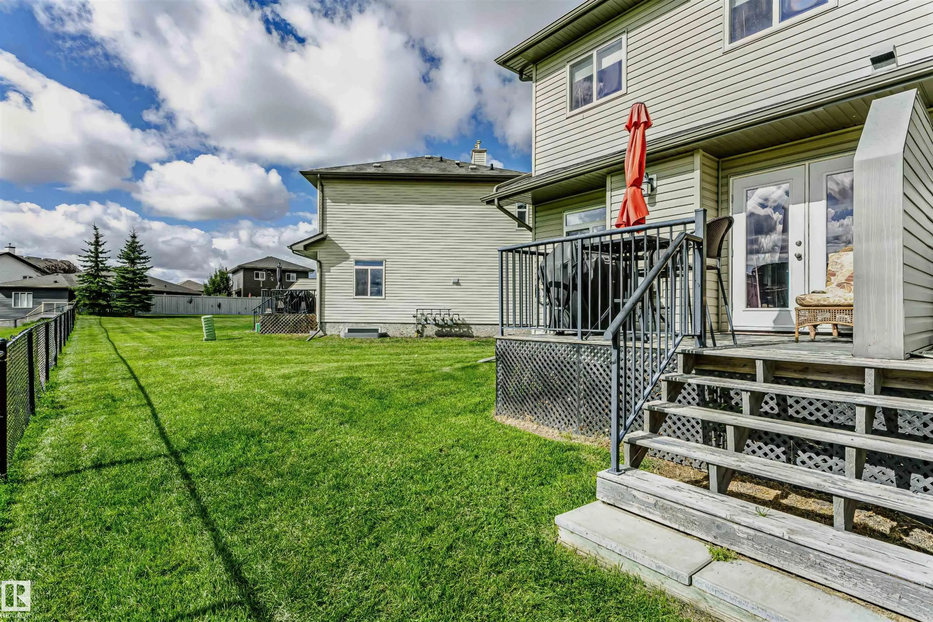 9511 102 Avenue