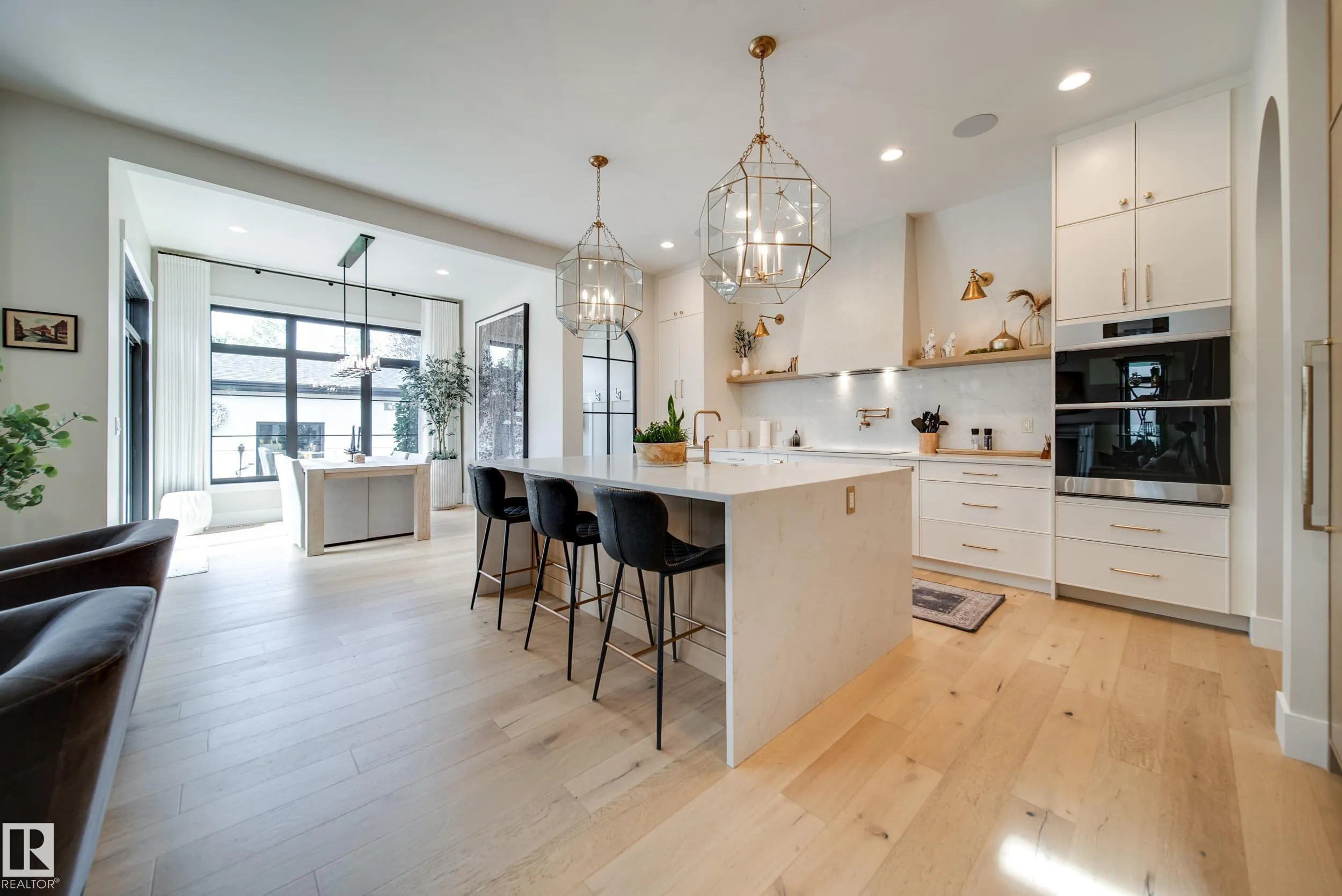 10228 130 Street