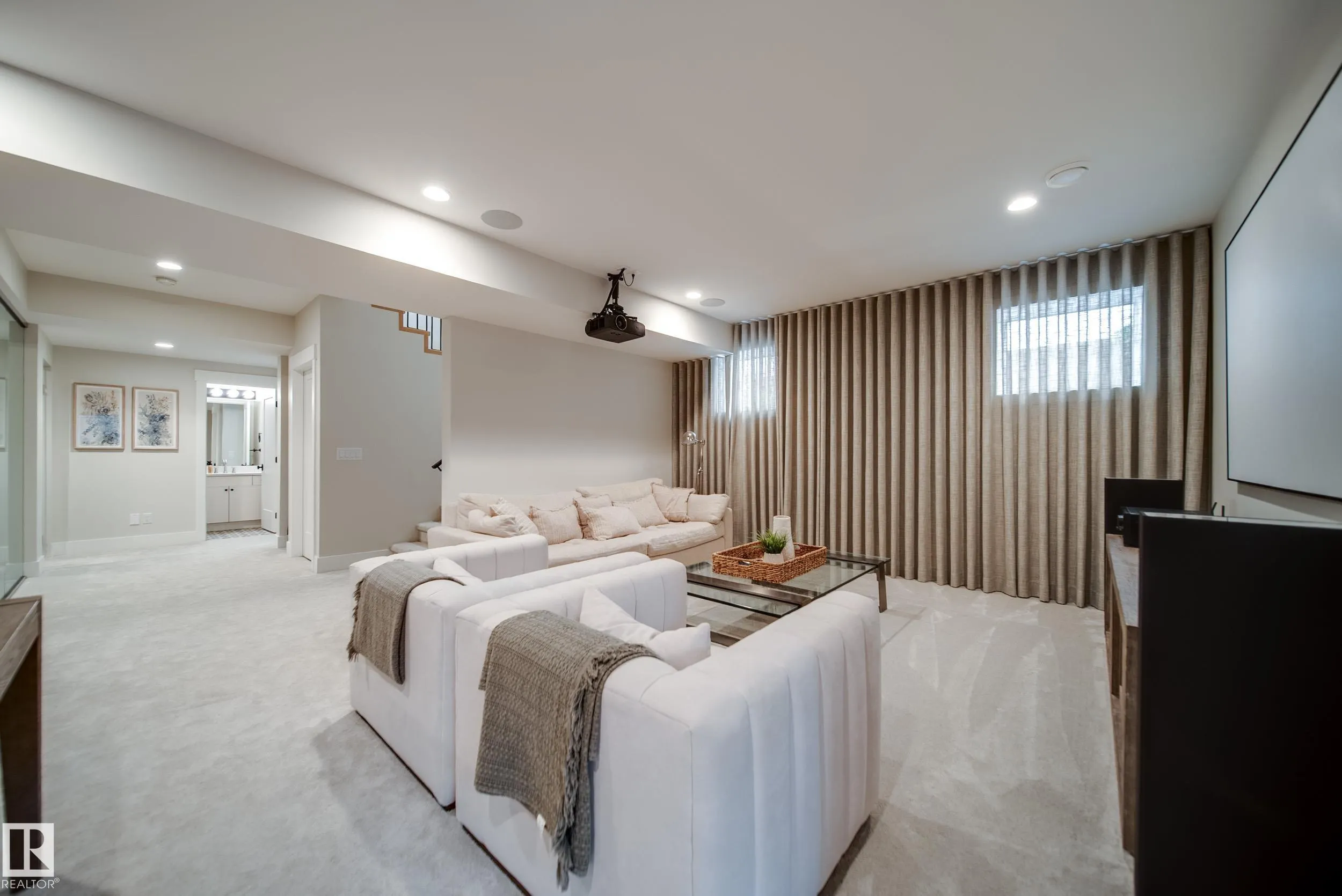 10228 130 Street