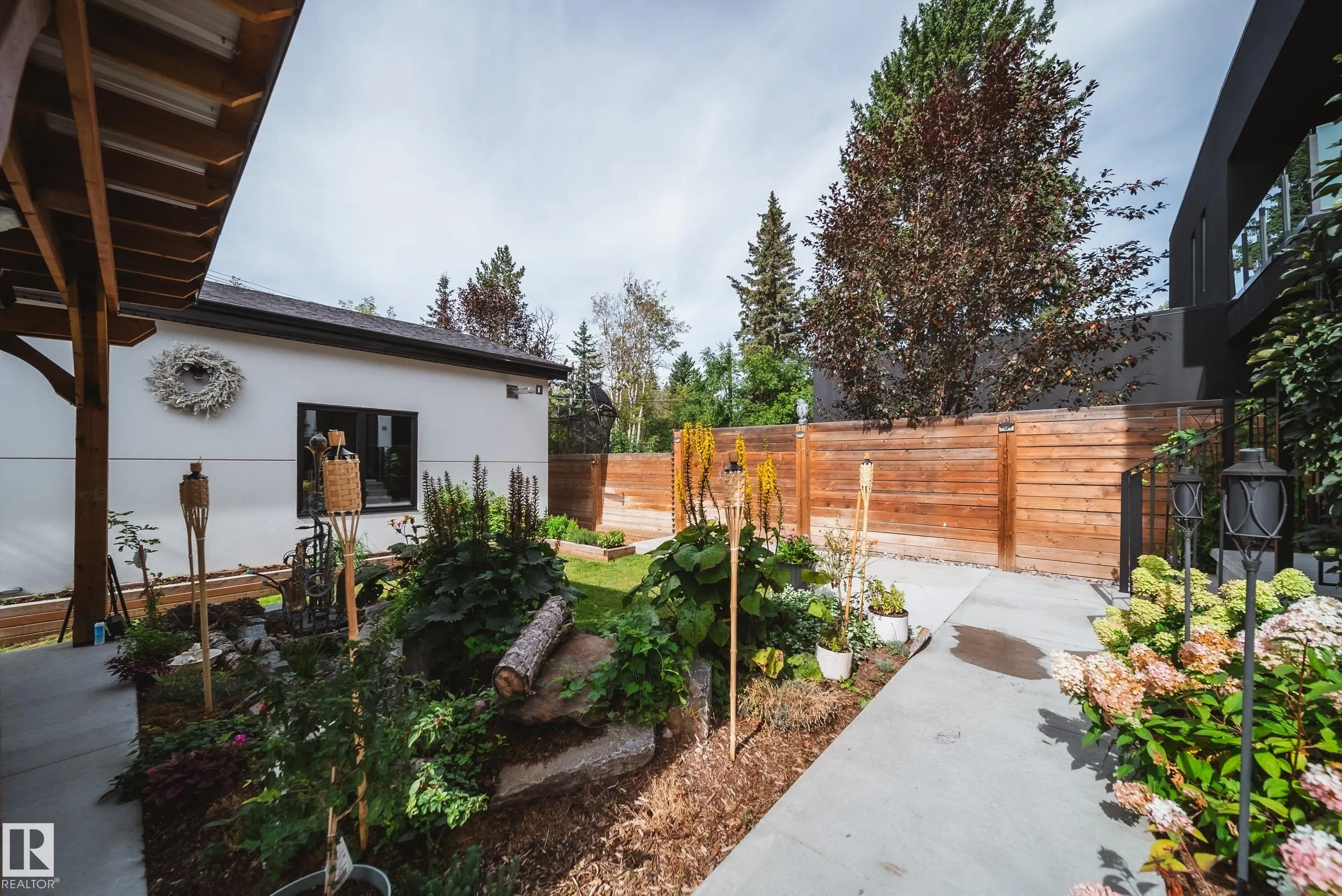 10228 130 Street