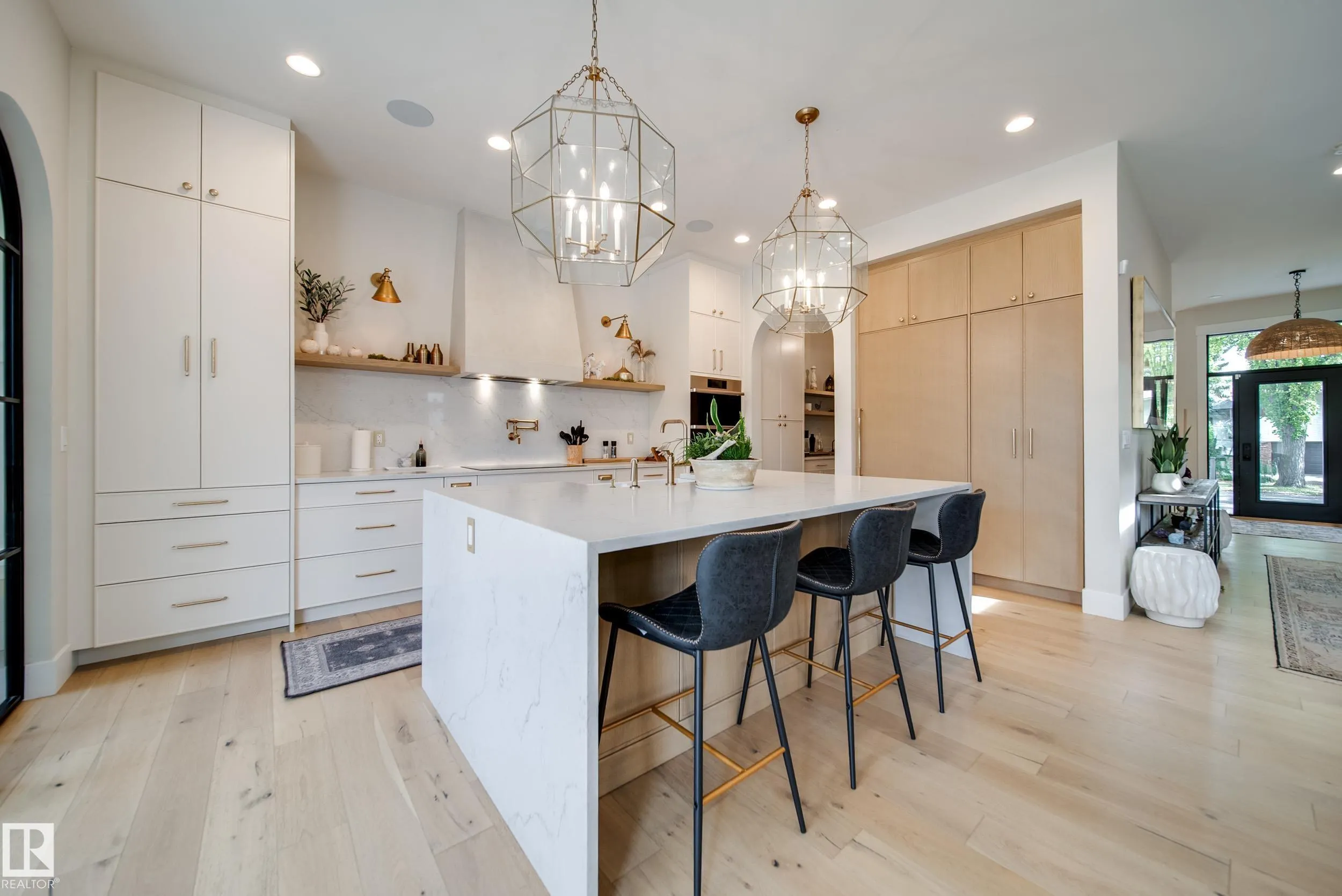 10228 130 Street