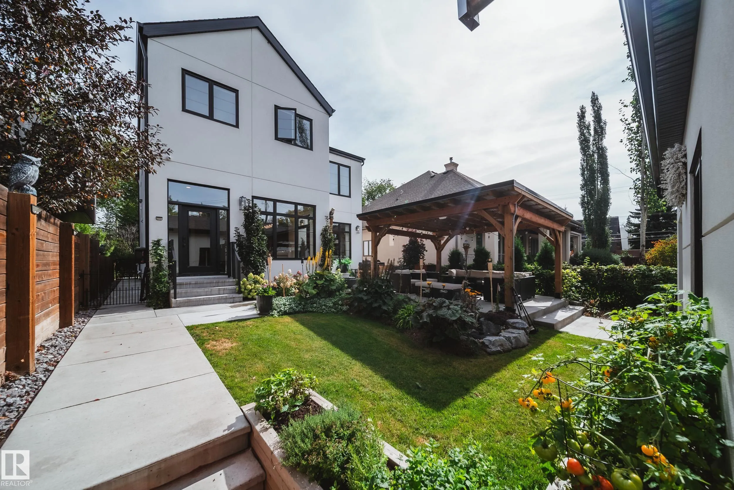 10228 130 Street
