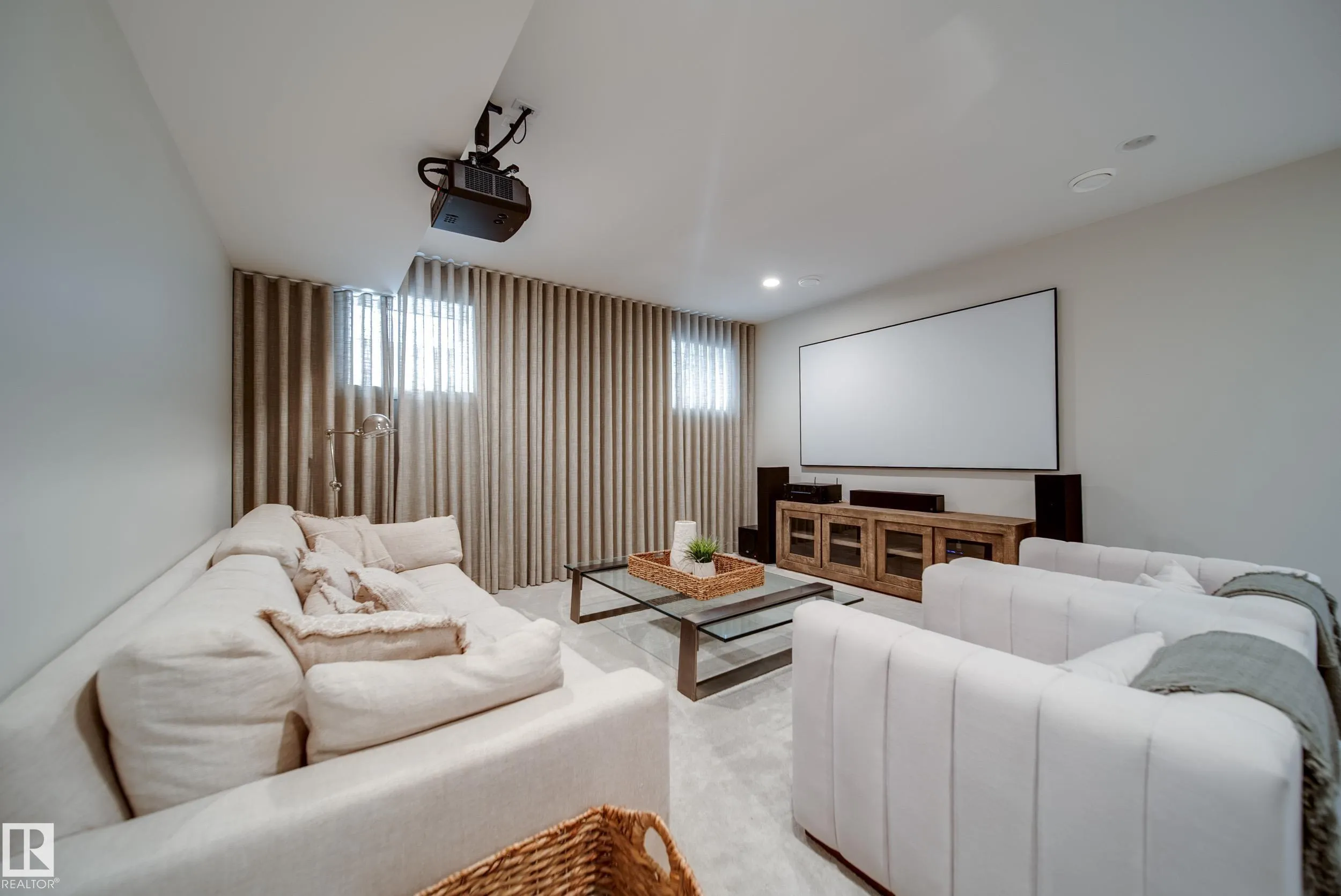 10228 130 Street