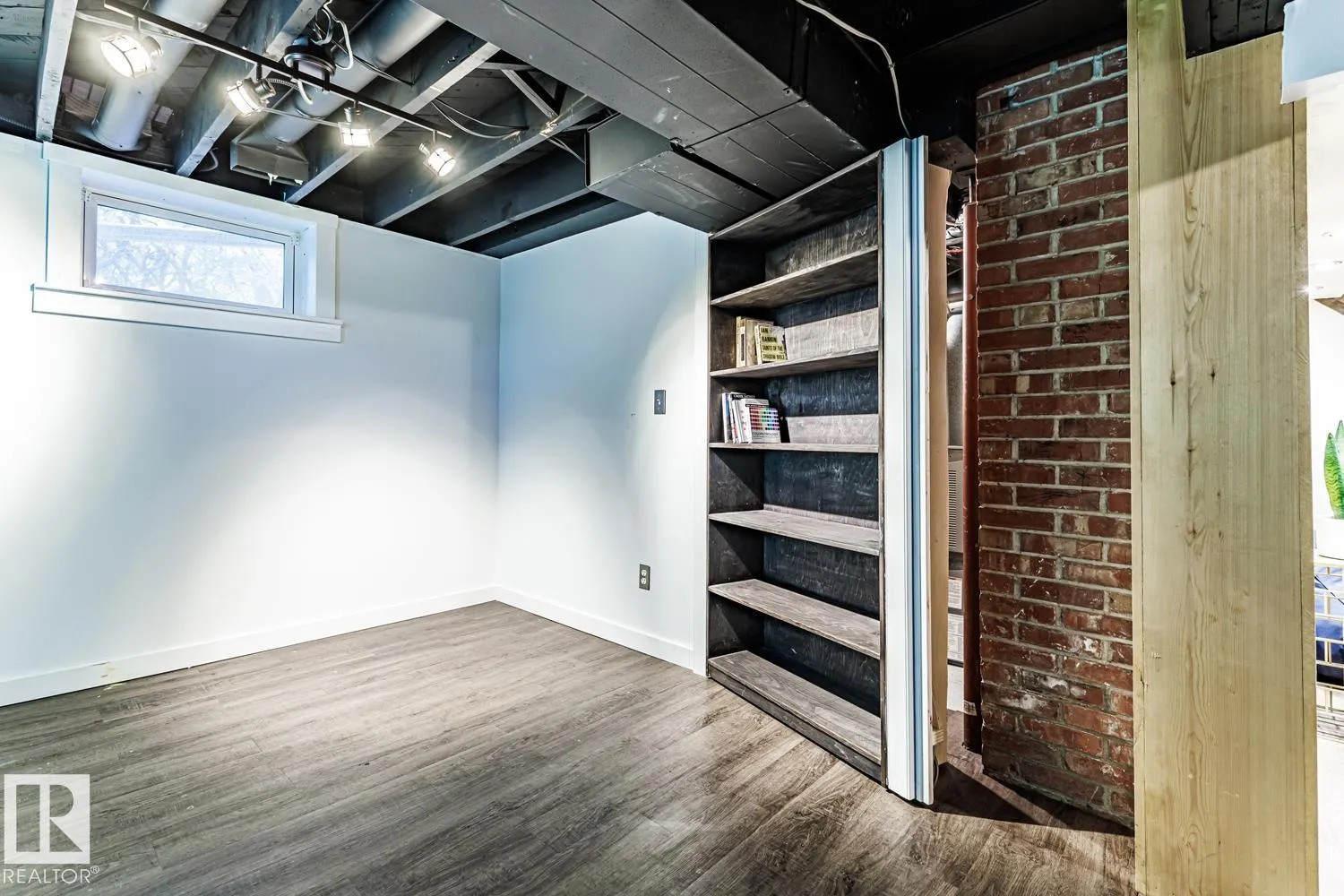 11704 110A Avenue