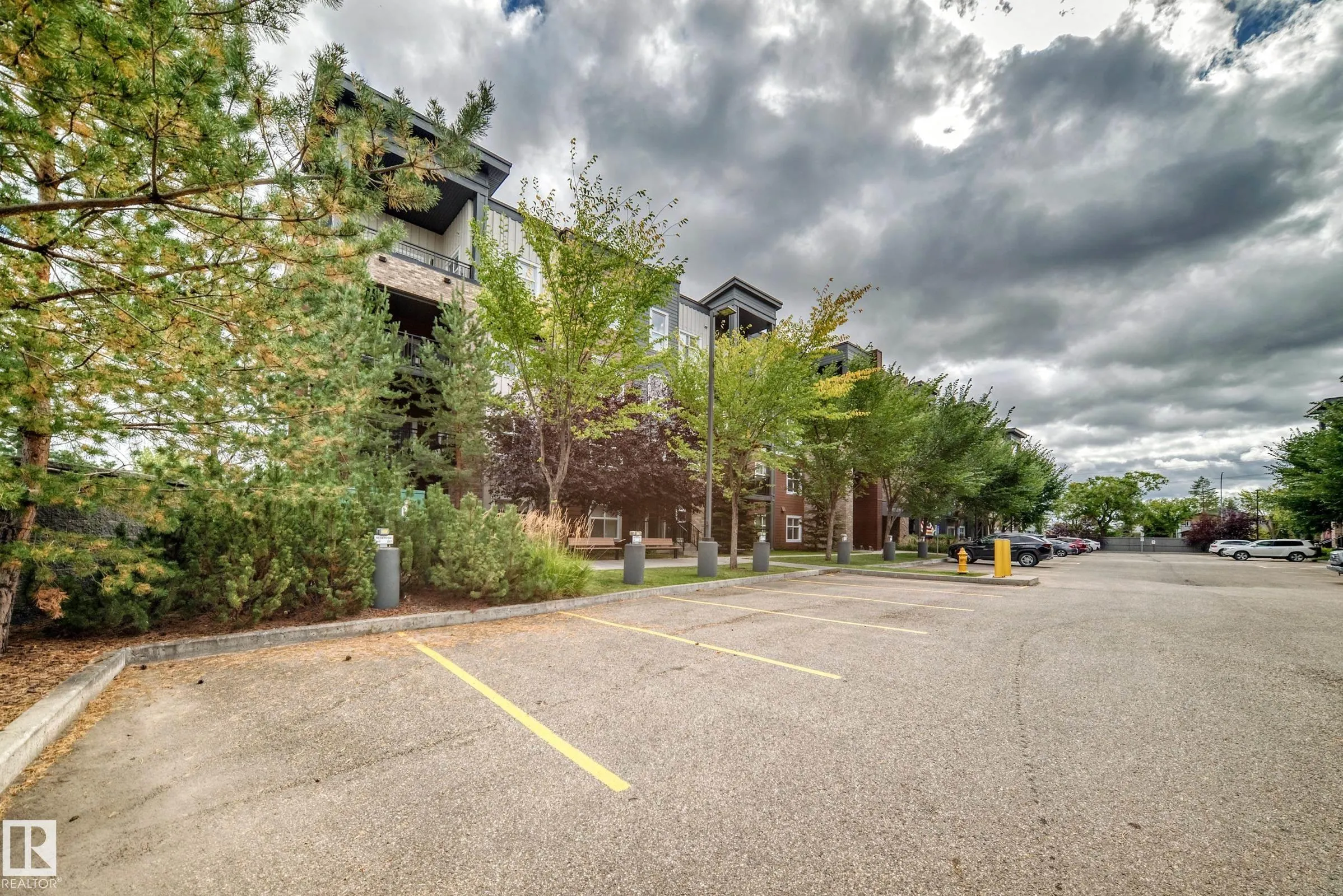 504 Griesbach Parade