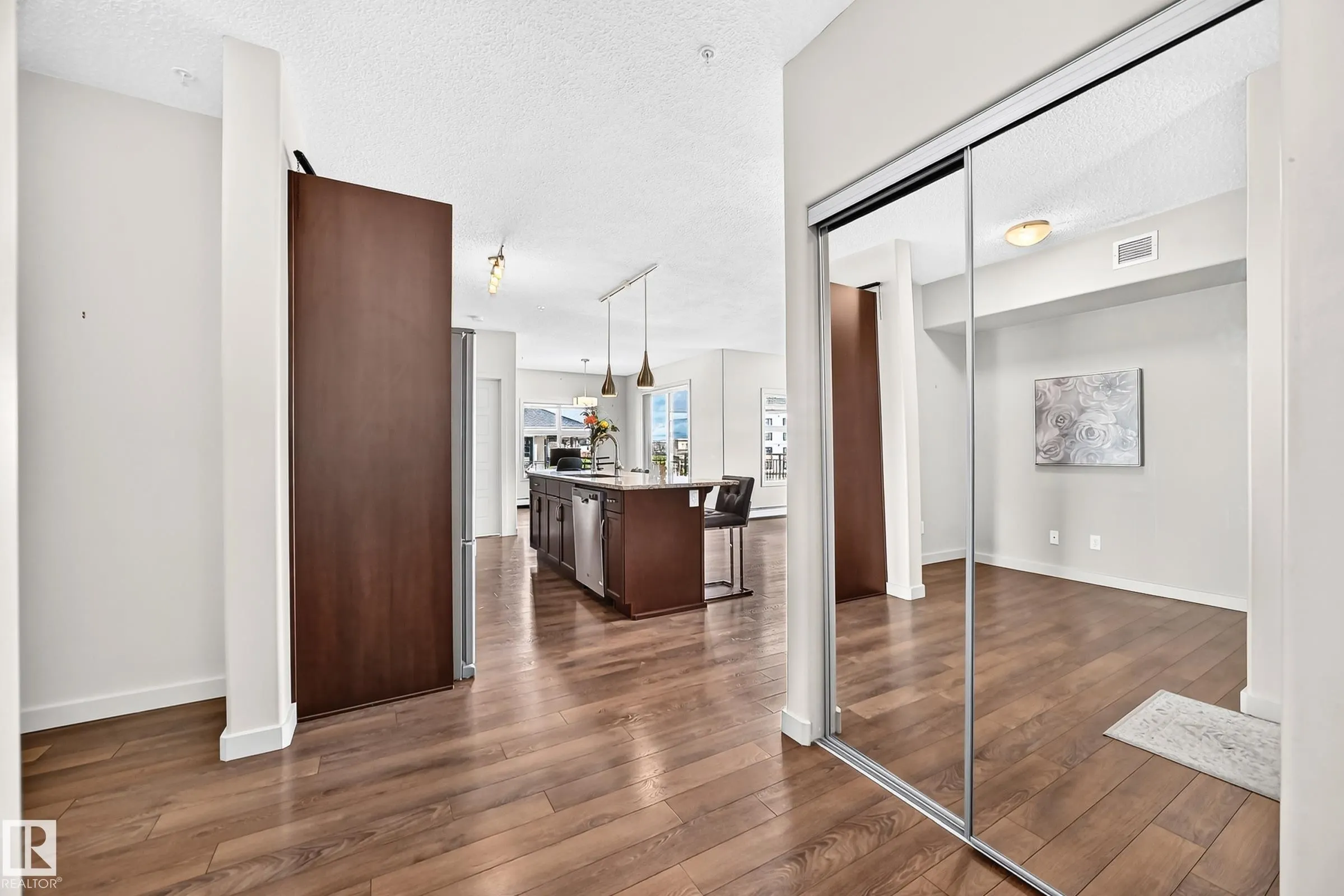 504 Griesbach Parade