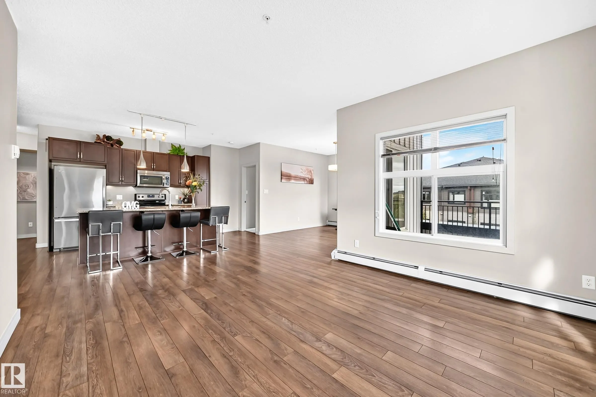 504 Griesbach Parade