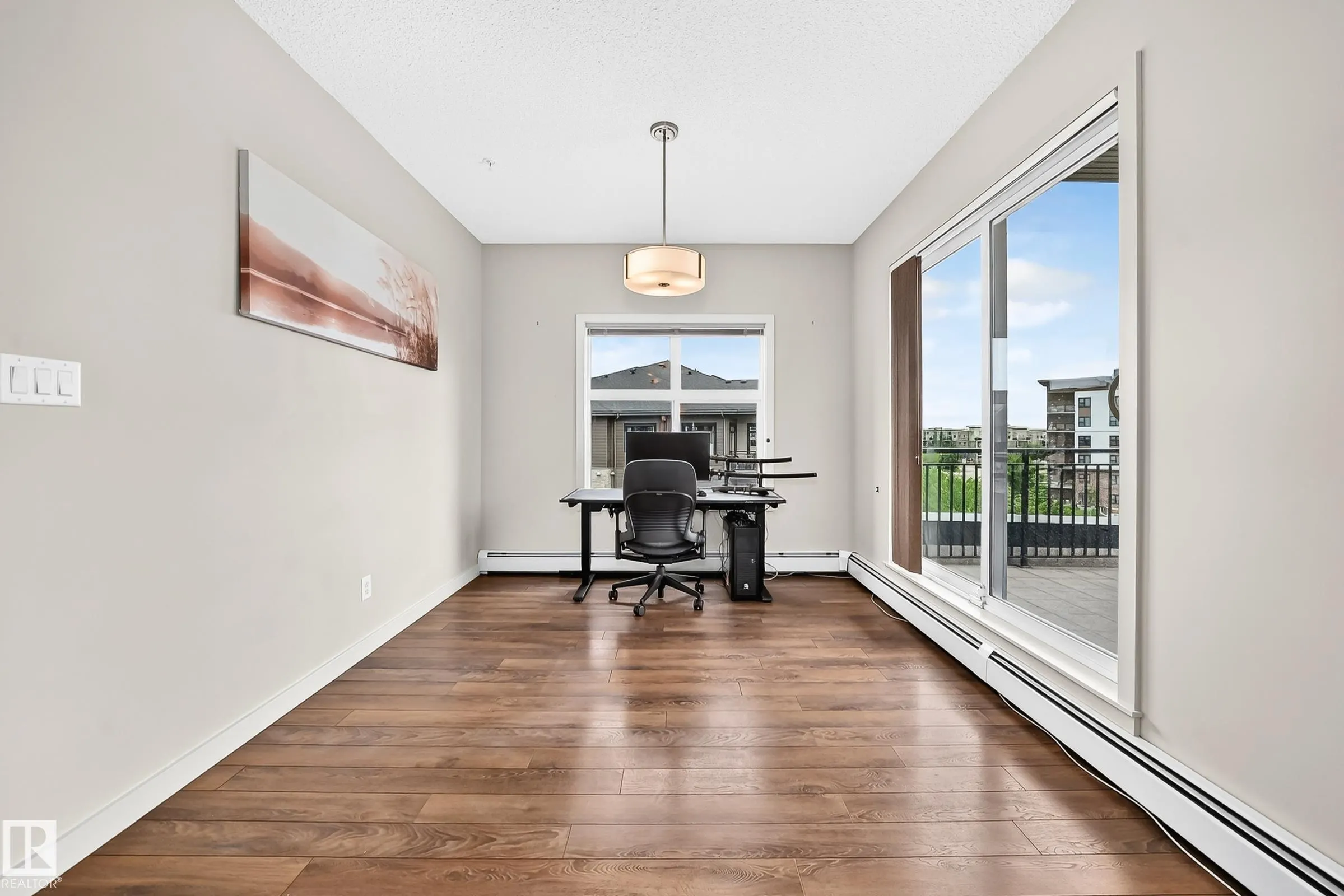 504 Griesbach Parade