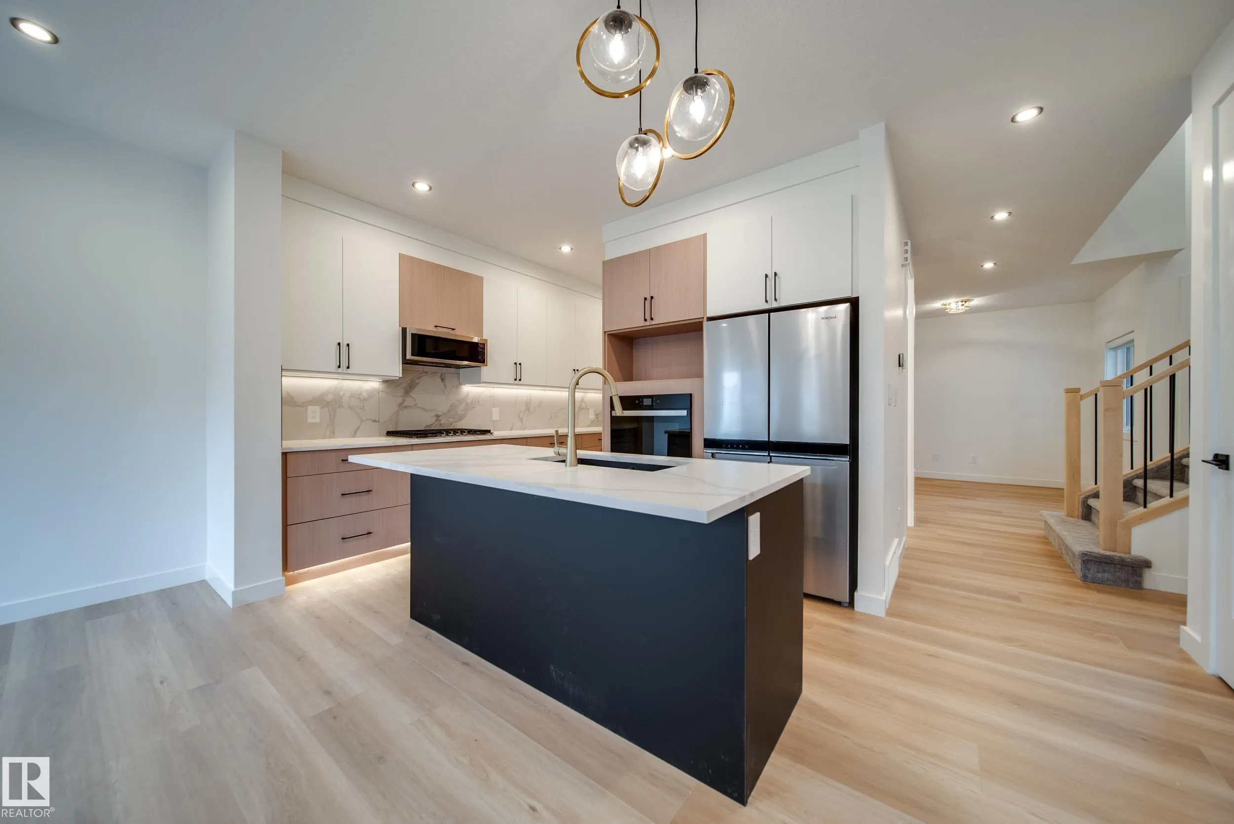 4 BLACKBIRD Bend