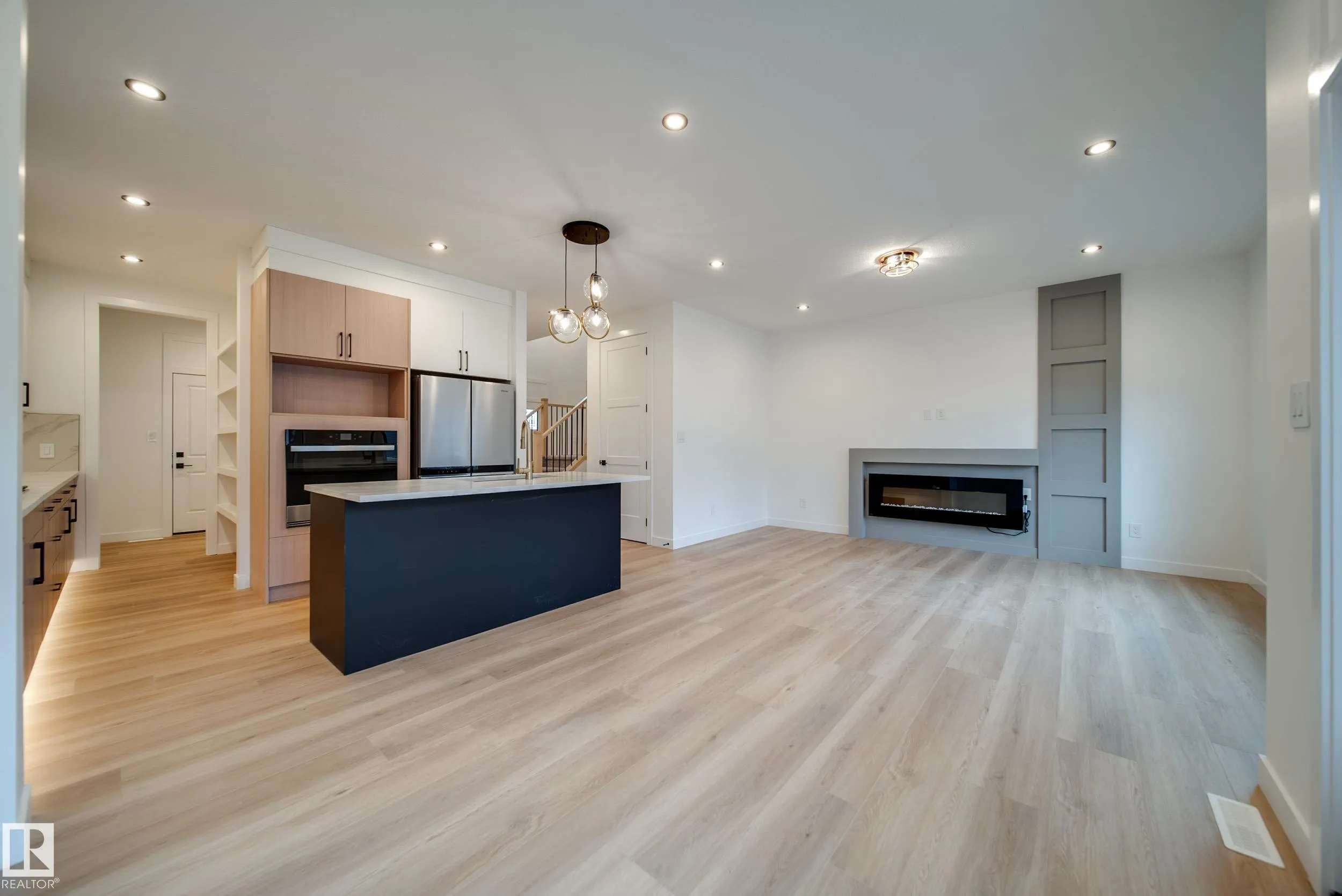 4 BLACKBIRD Bend