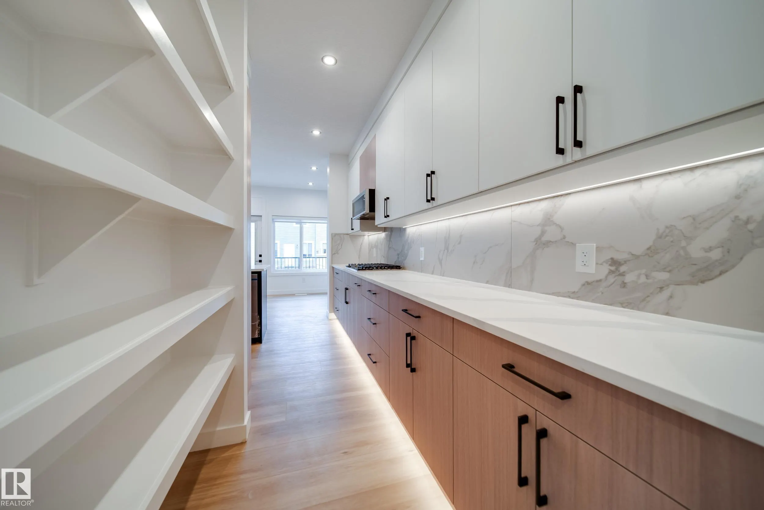 4 BLACKBIRD Bend