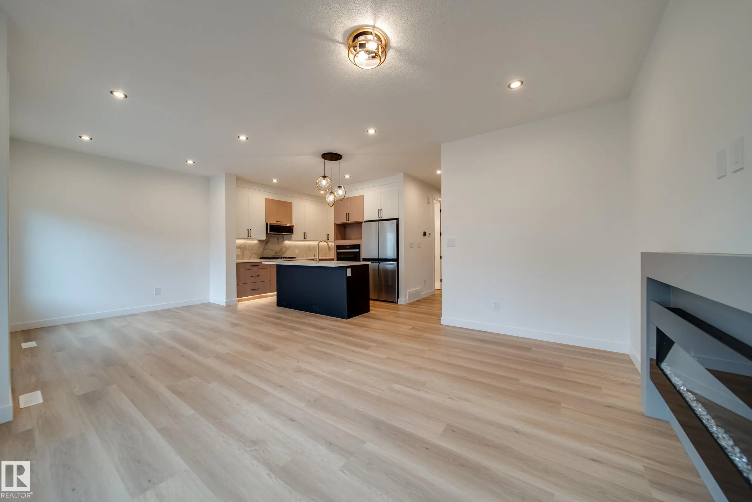 4 BLACKBIRD Bend