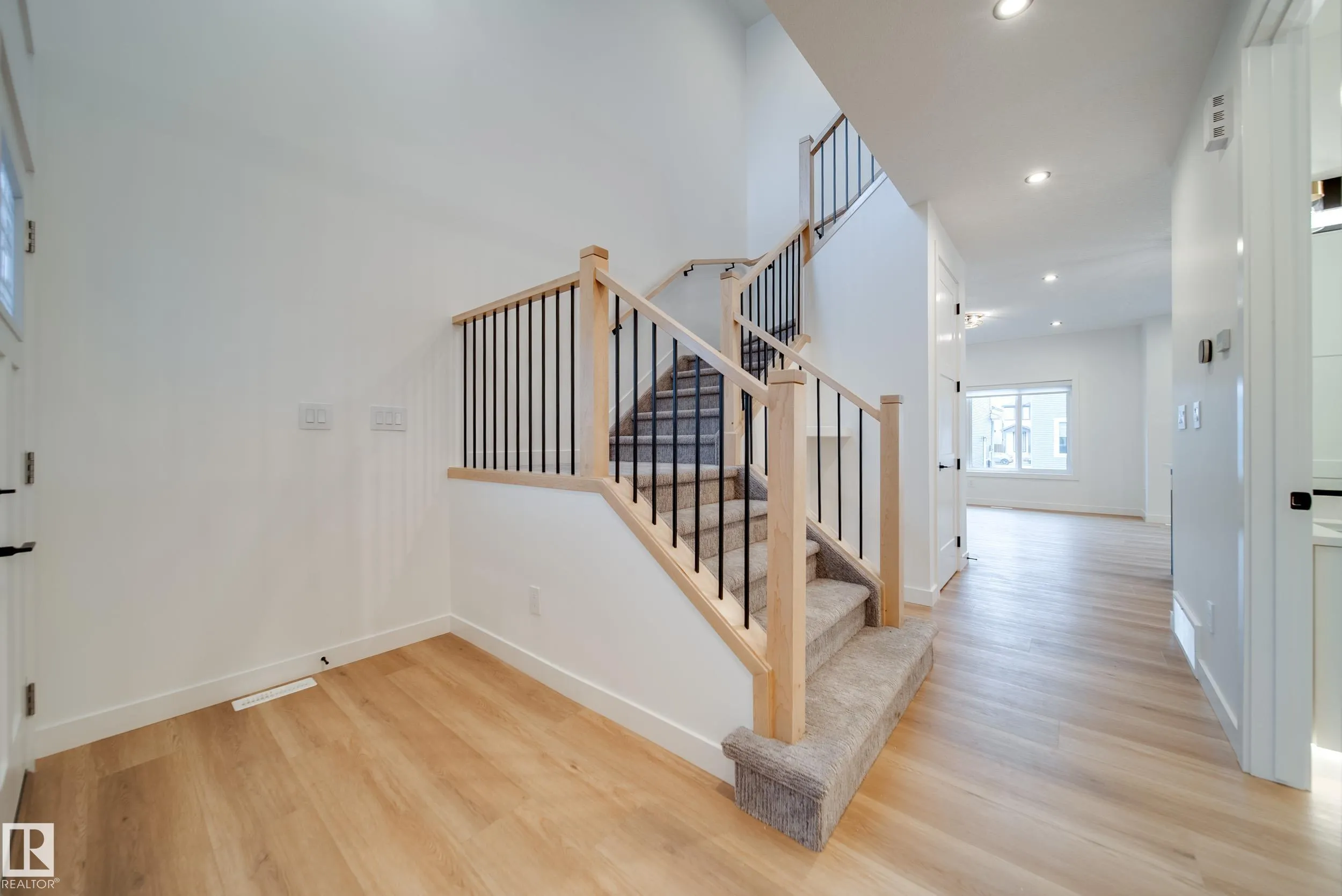 4 BLACKBIRD Bend