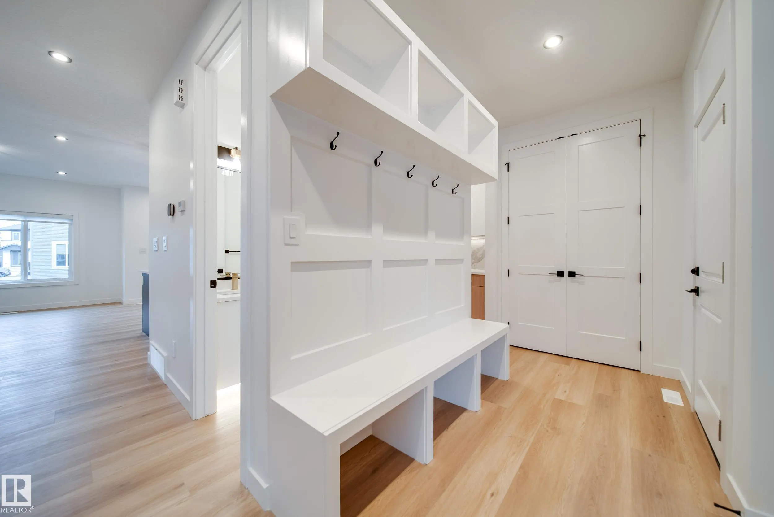 4 BLACKBIRD Bend