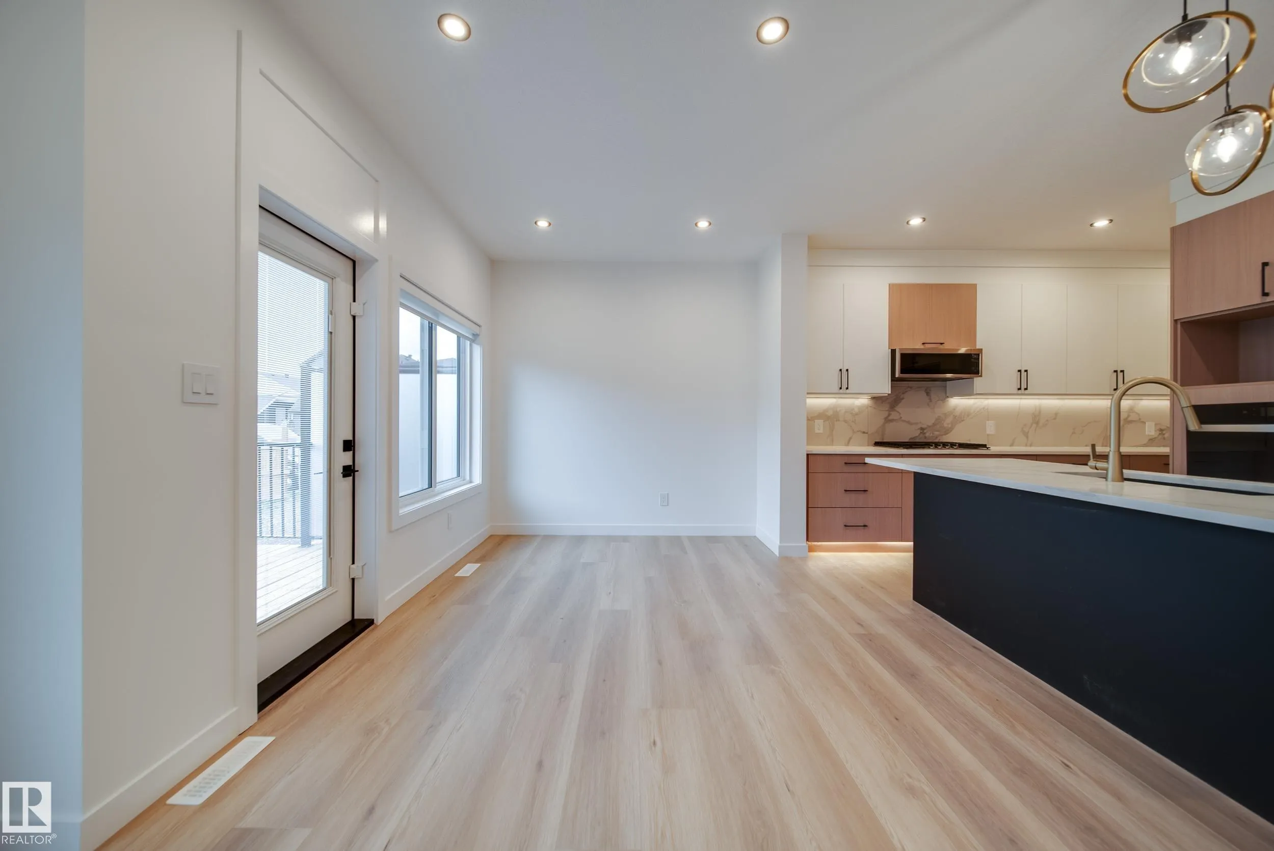 4 BLACKBIRD Bend