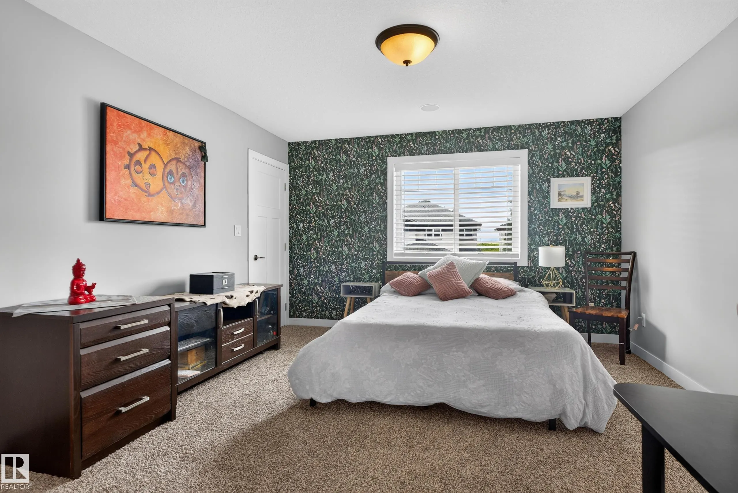 112 RICHMOND Link